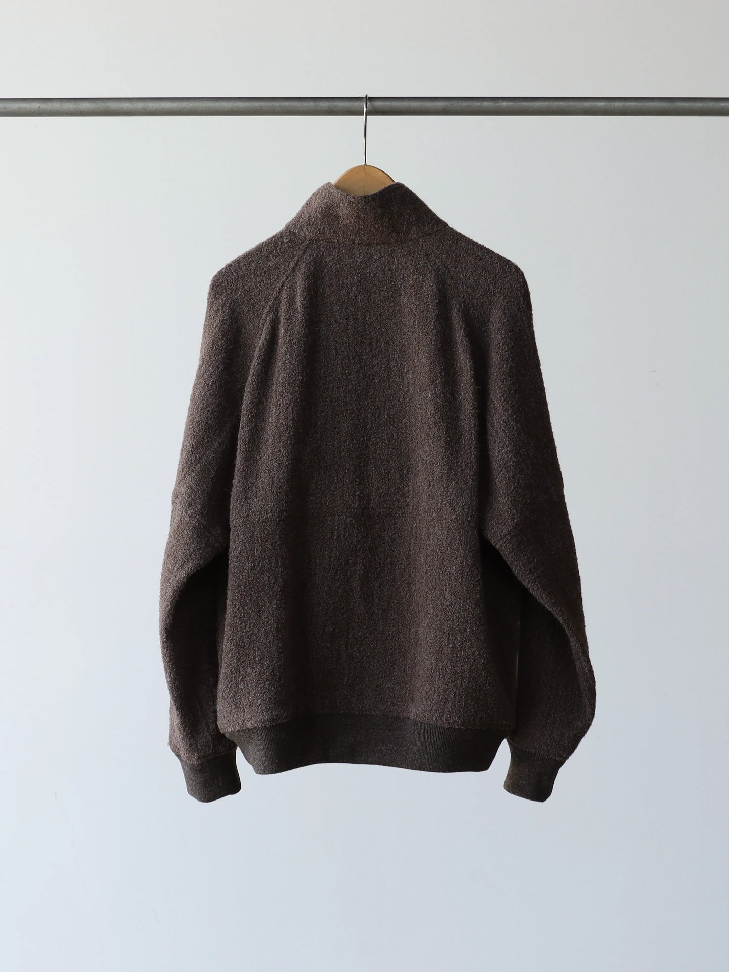 山内 | アルパカボア・ジッププルオーバー ash gray
