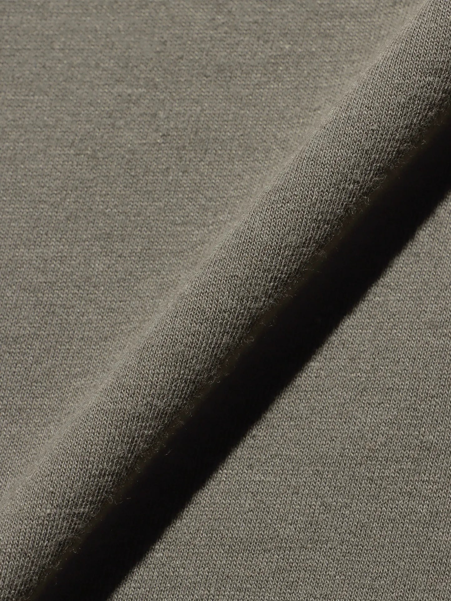 foundour-pocket-t-shirt-khaki-4