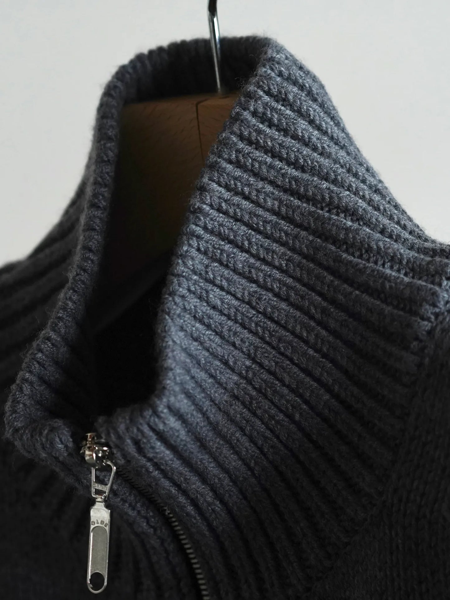 Olde H & Daughter | WOOL DRIVERS VEST CHARCOAL