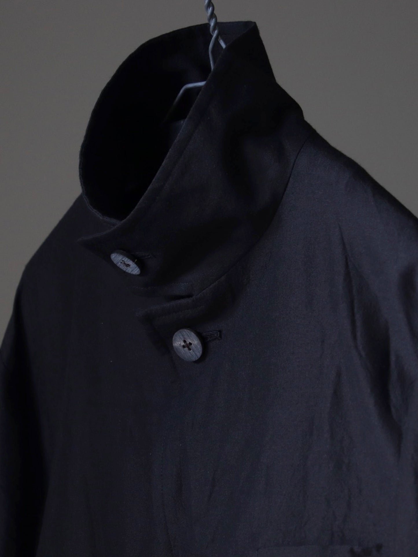 calmlence-hunting-jacket-dbrn-1-2