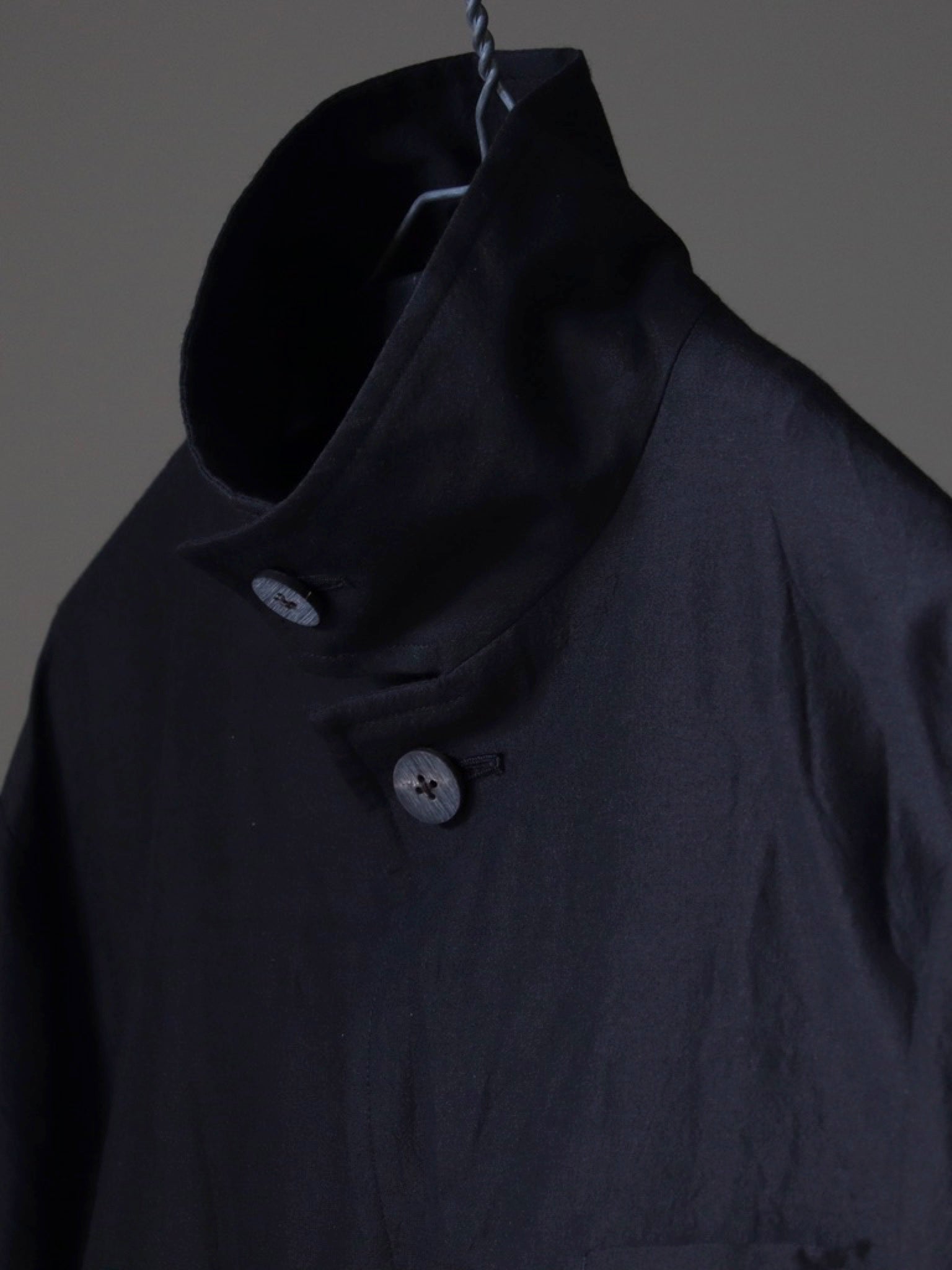 calmlence-hunting-jacket-dbrn-1-2