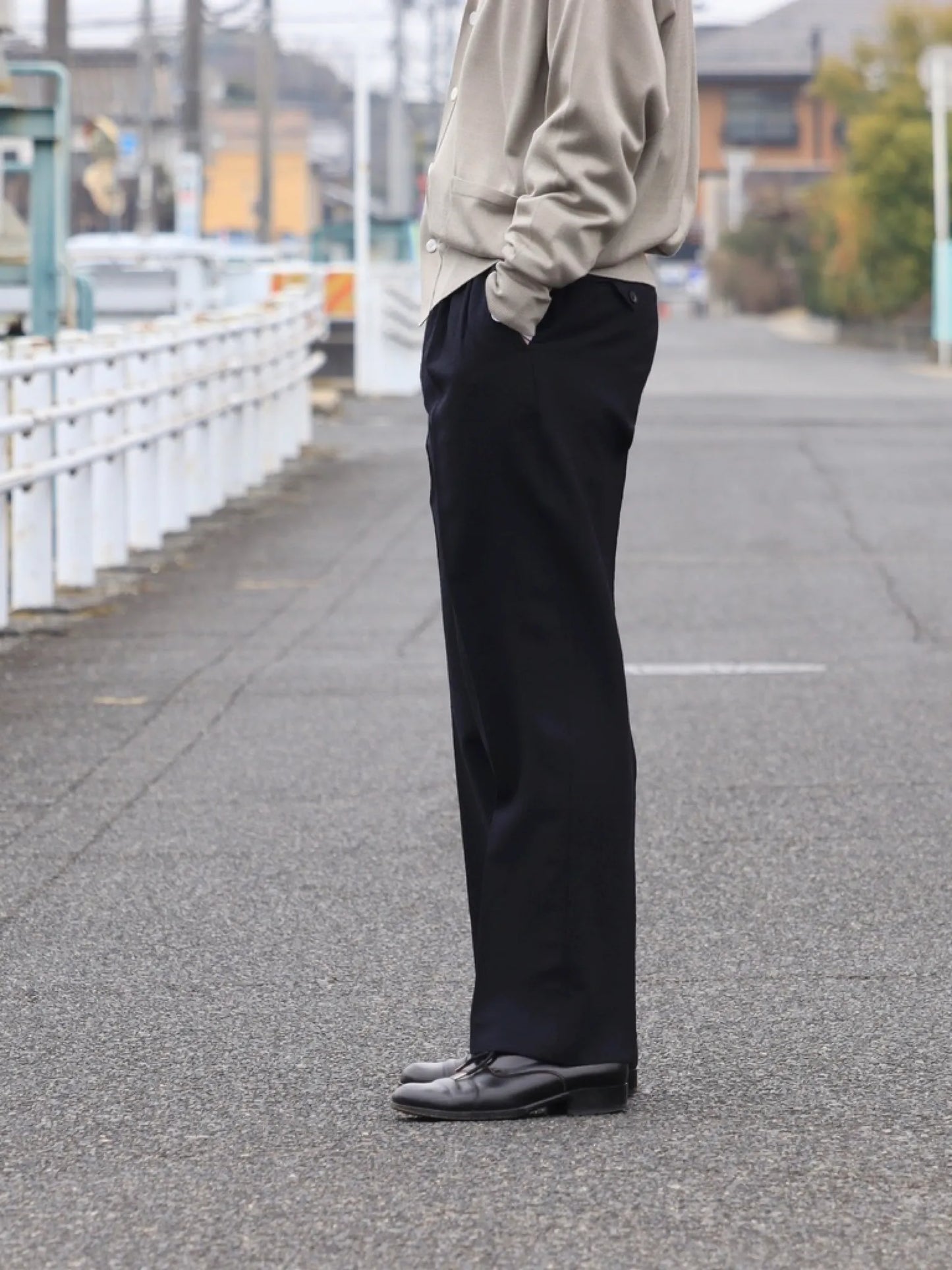 herill-woolmohair-trousers-navy-4