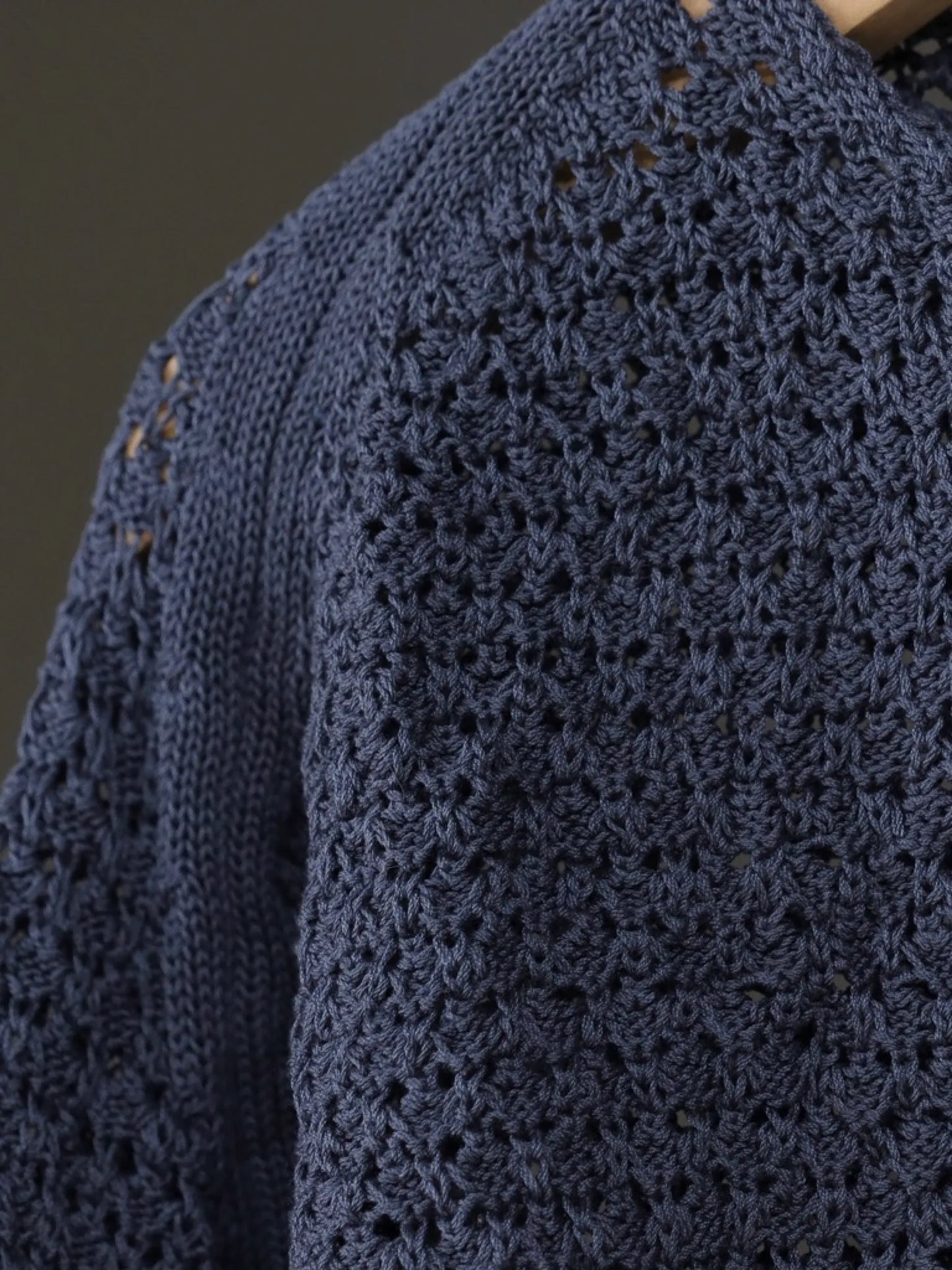 irenisa-short-length-lace-knit-blue-gray-4