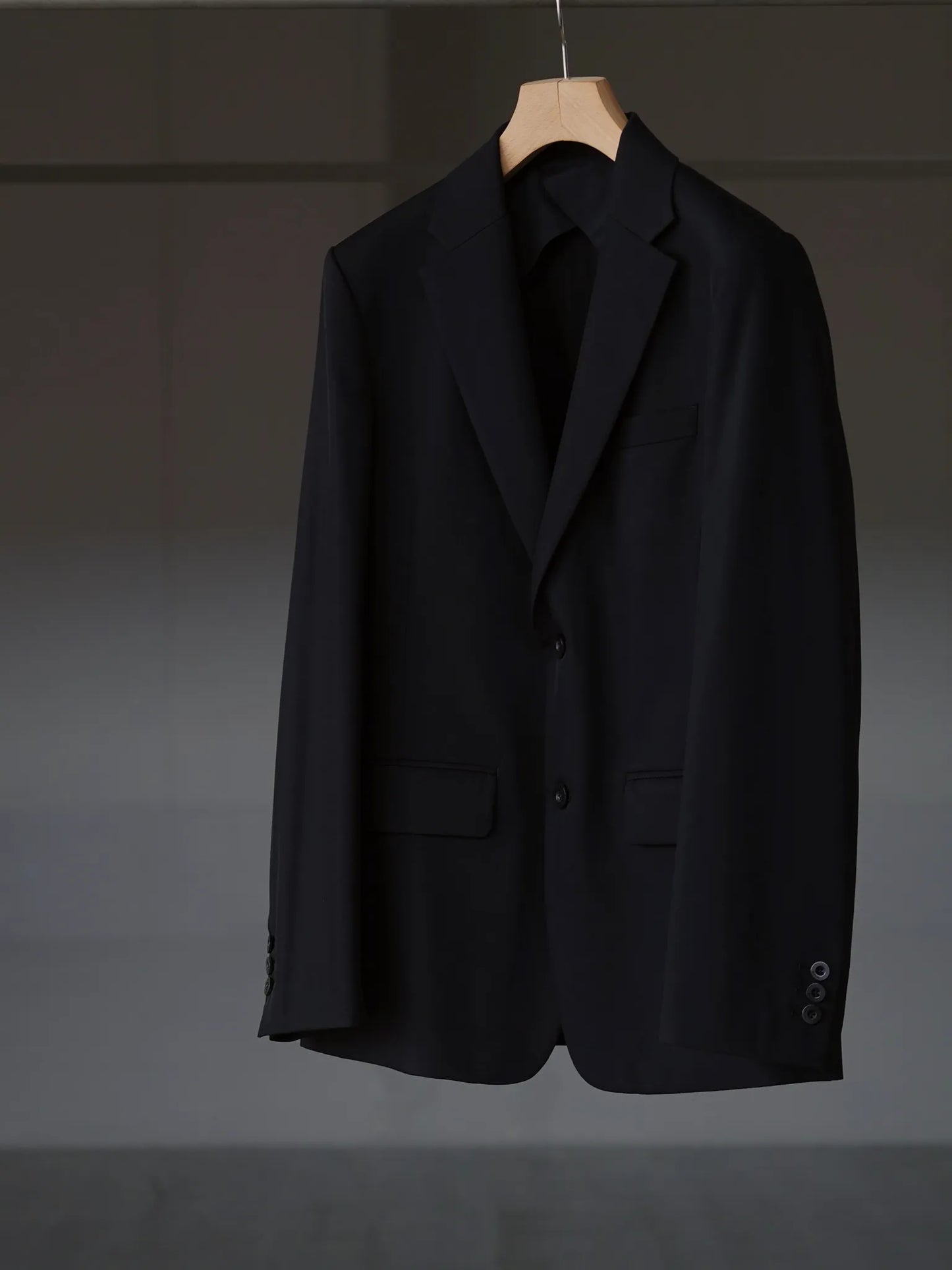 IRENISA | NOTCHED LAPEL SINGLE JACKET BLACK