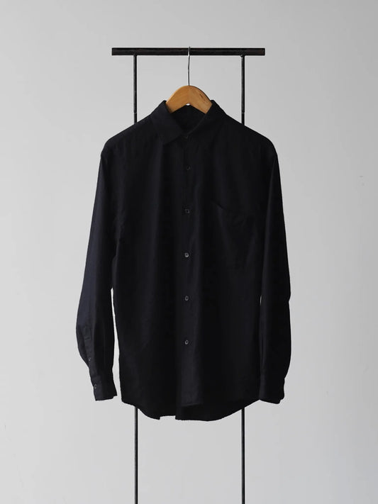 comoli-カシミヤシルク-製品染シャツ-navy-1-1