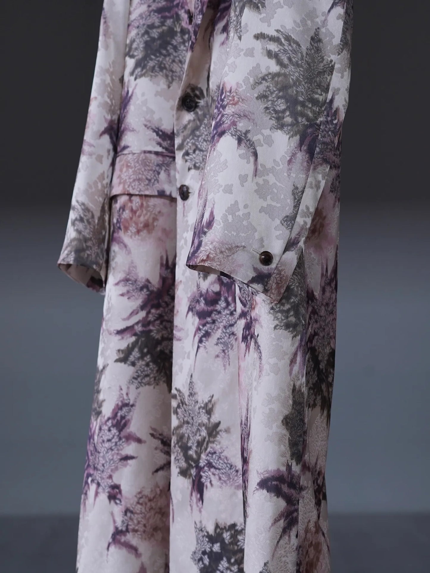 IRENISA | DOUBLE-BREASTED CHESTER COAT BEIGE