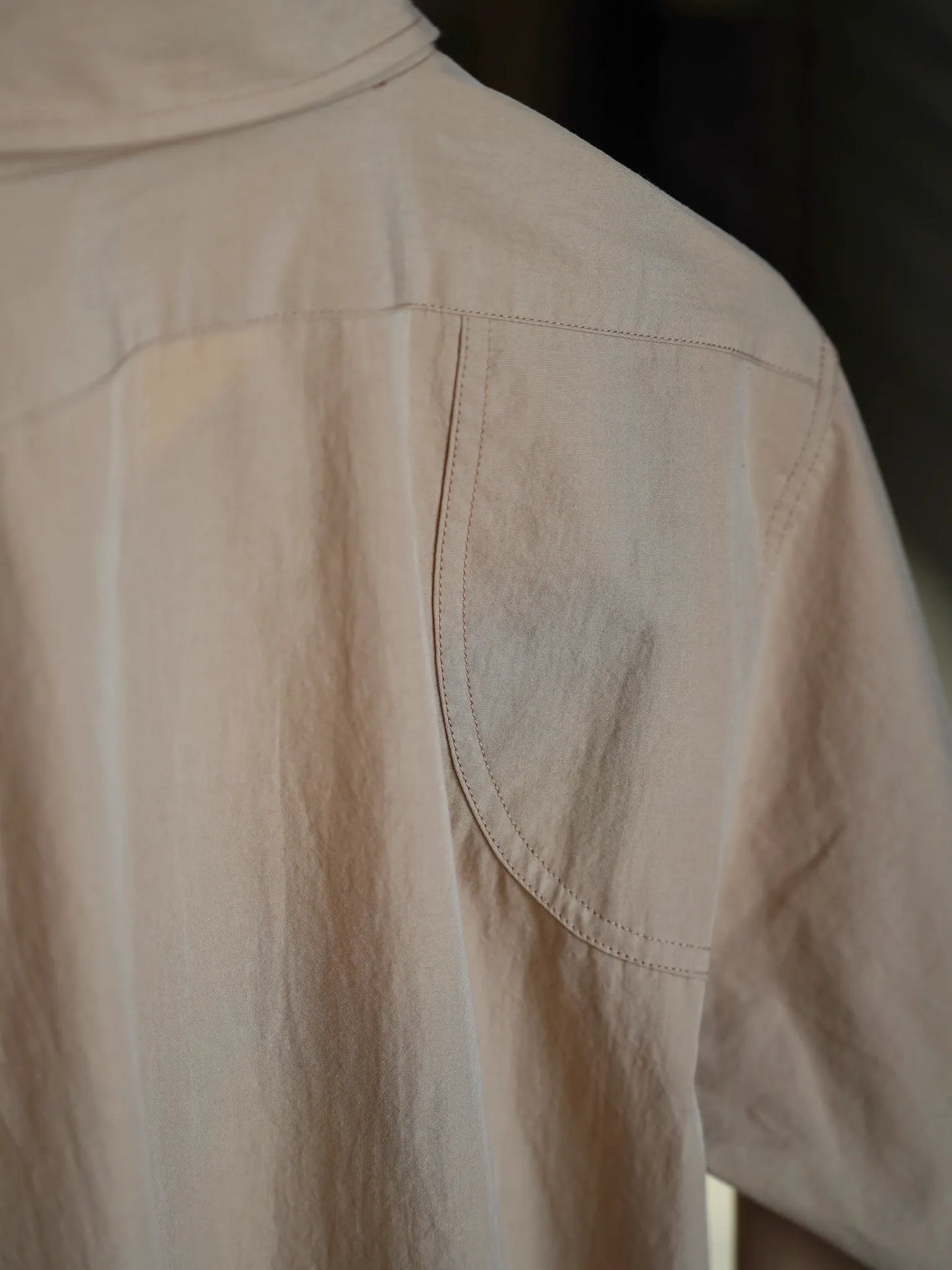 T.T | LOT.120 LETTER CARRIER SHIRT BEIGE