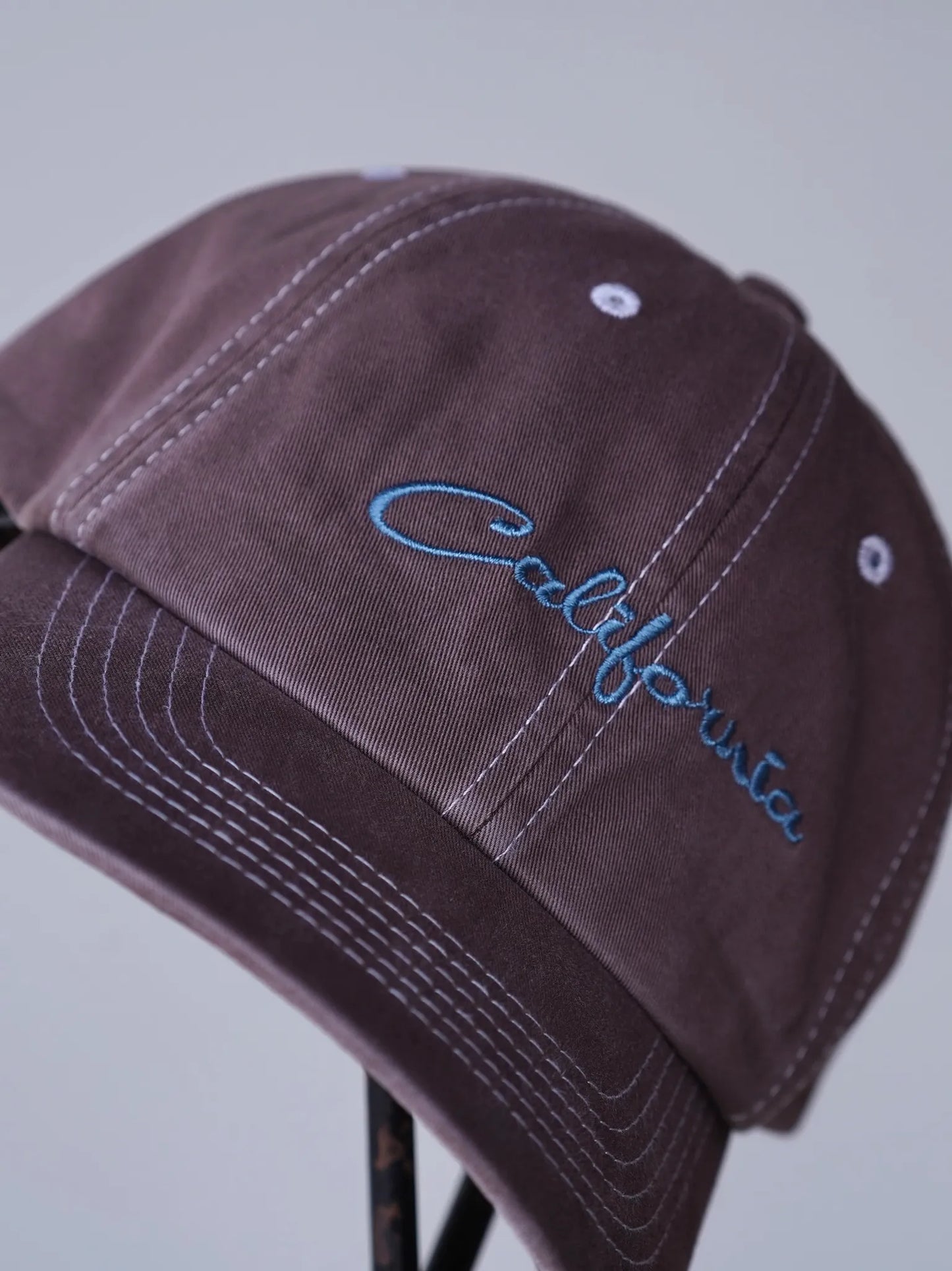 ERL | CALIFORNIA CAP BROWN