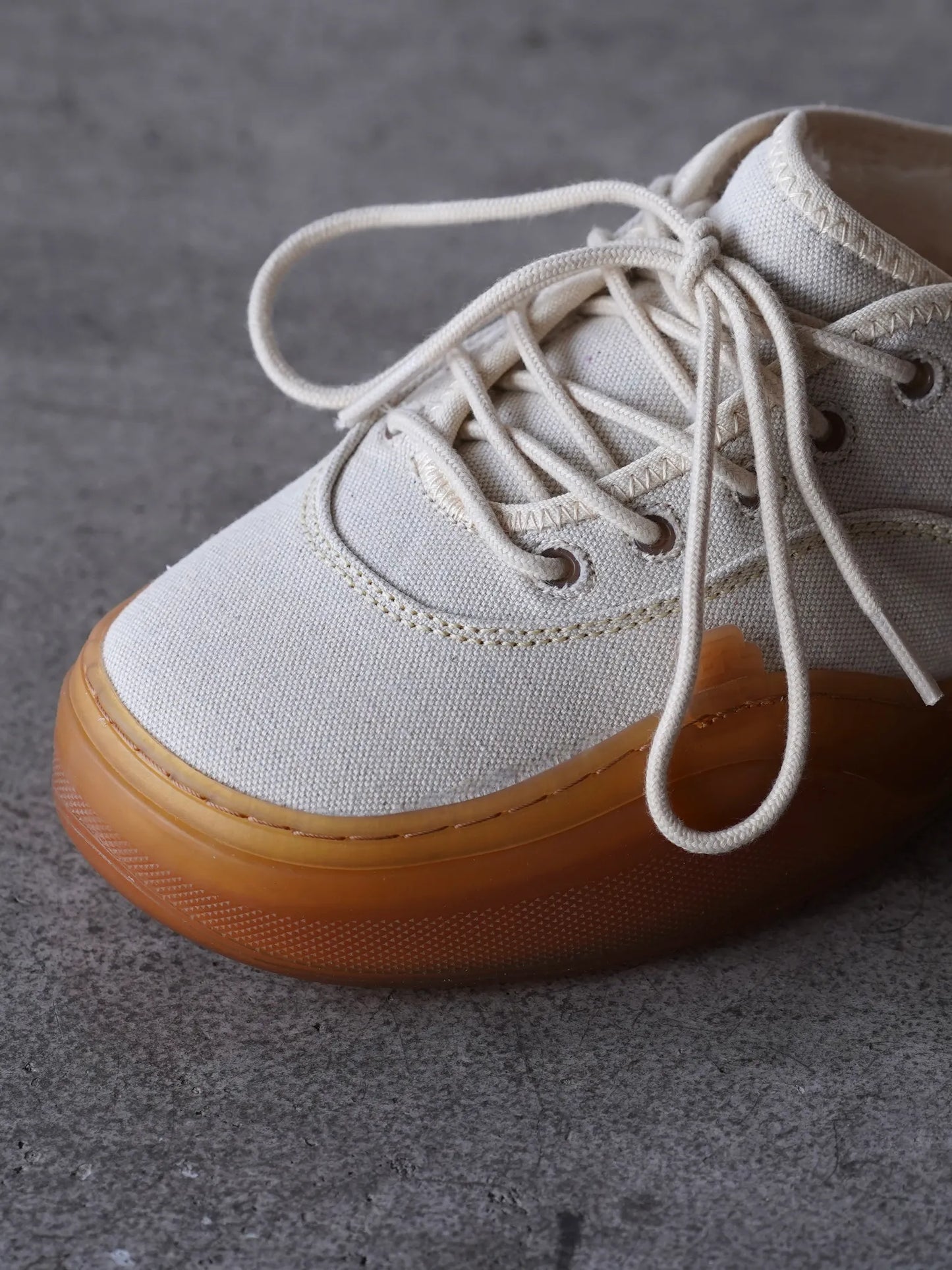ERL | CAMINO LOW SKATE MULE DIRTY WHITE