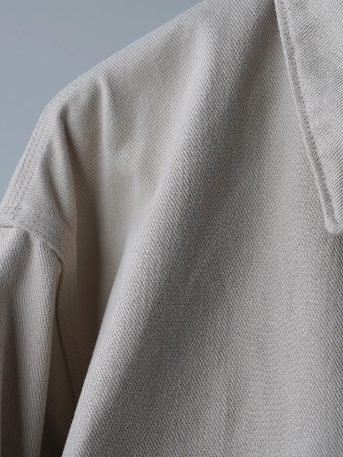 COMOLI | コットンツイル ジップショートジャケット IVORY