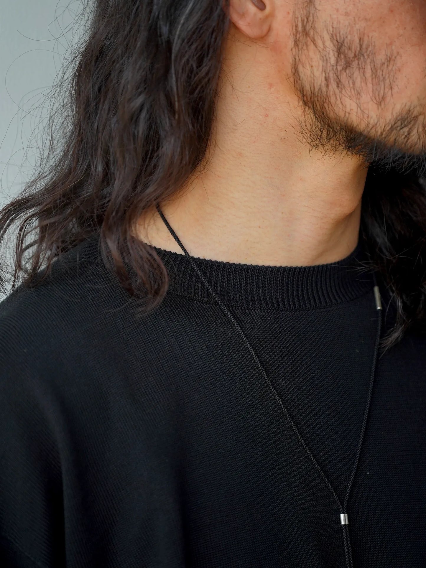 Olde H & Daughter | SILK PLAIN STITCH CREW L/S BLACK