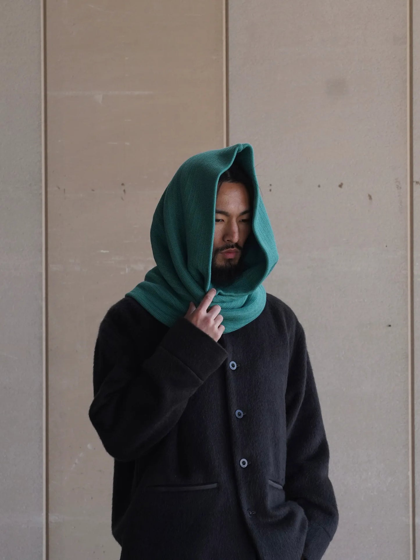 WONDER ROOM | "MARS" neck warmer v-green