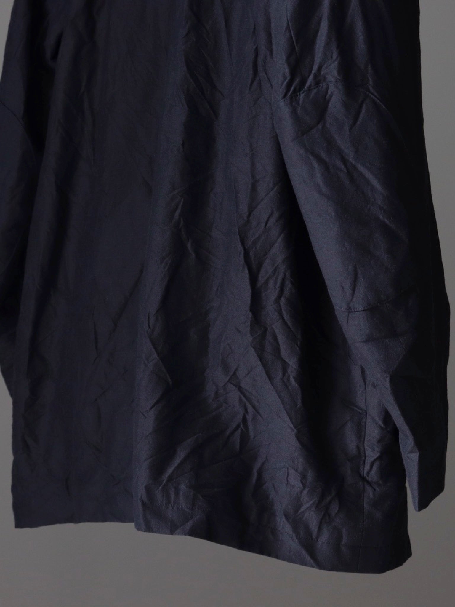 calmlence-hunting-jacket-dbrn-1-4