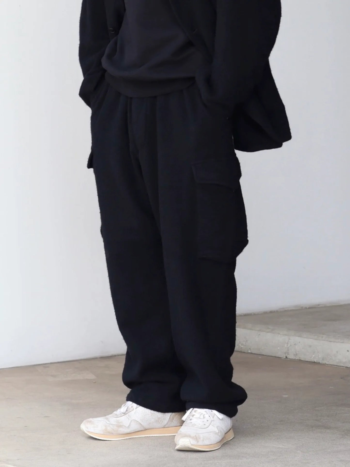 comoli-縮絨ウール-6pパンツ-black-1