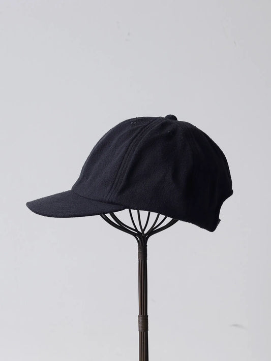 comoli-シルクネップ-キャップ-black-1