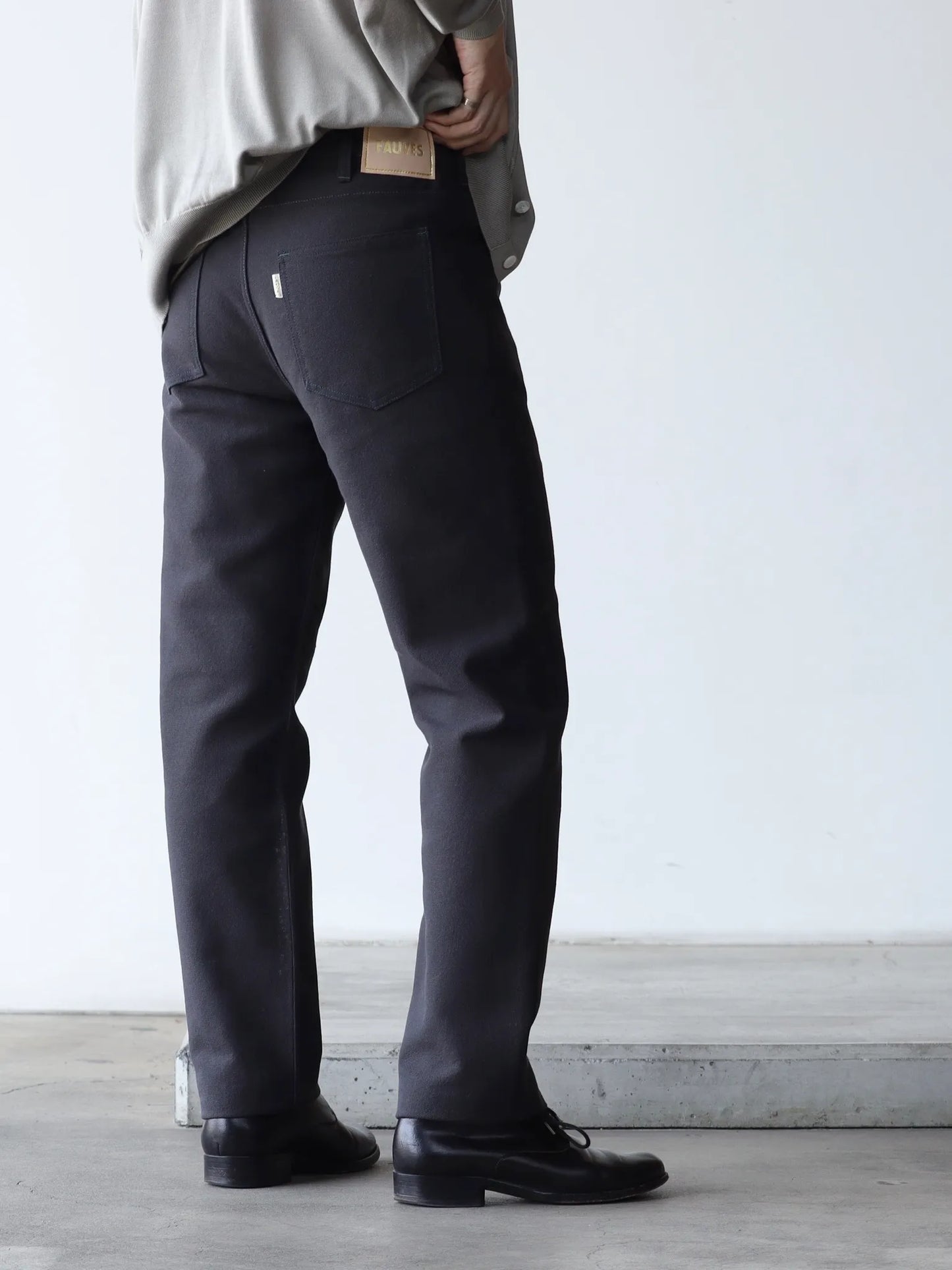 fauves-nuvo-black-2