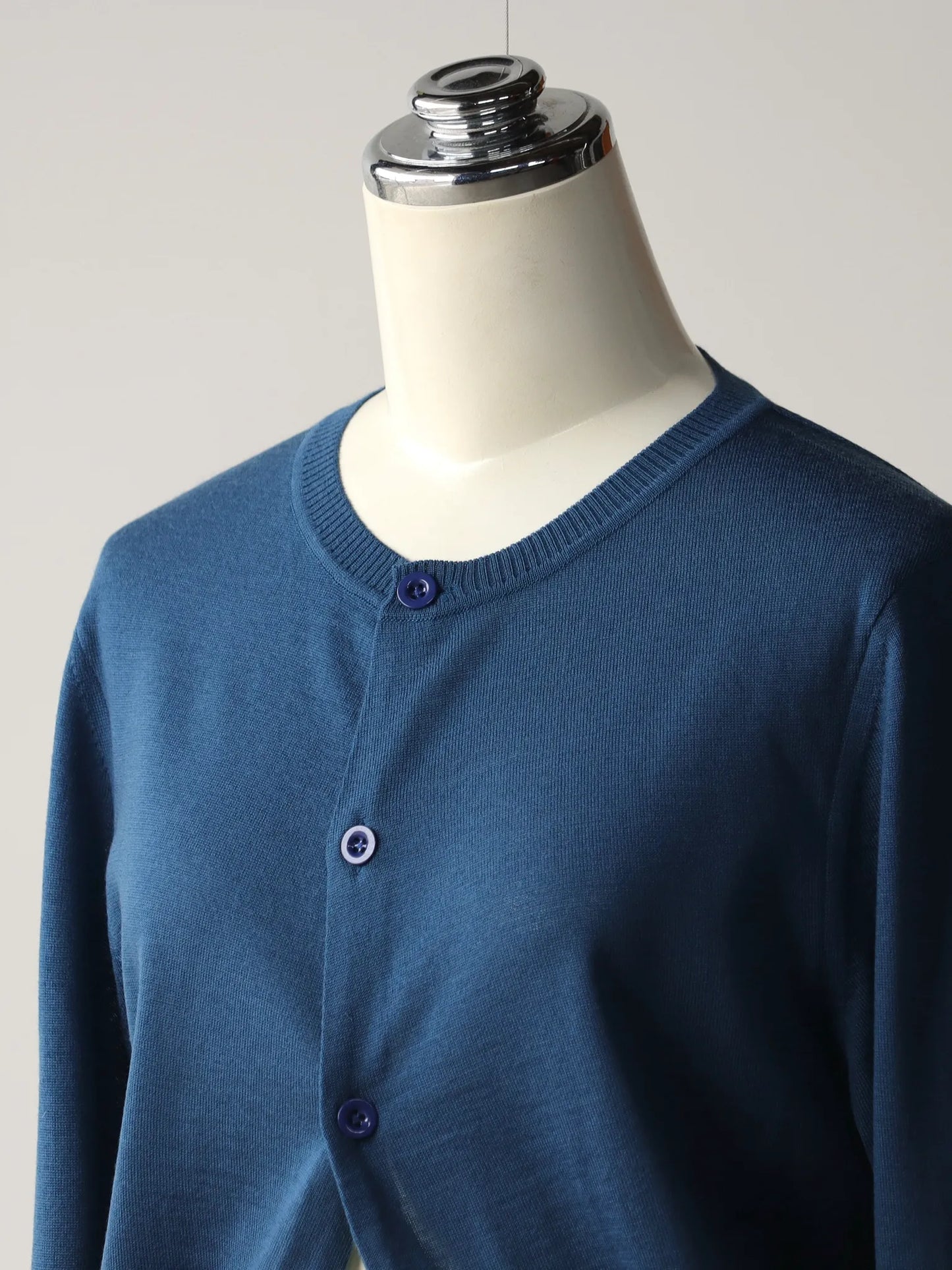 kakan-high-gauge-petit-cardigan-blue-4