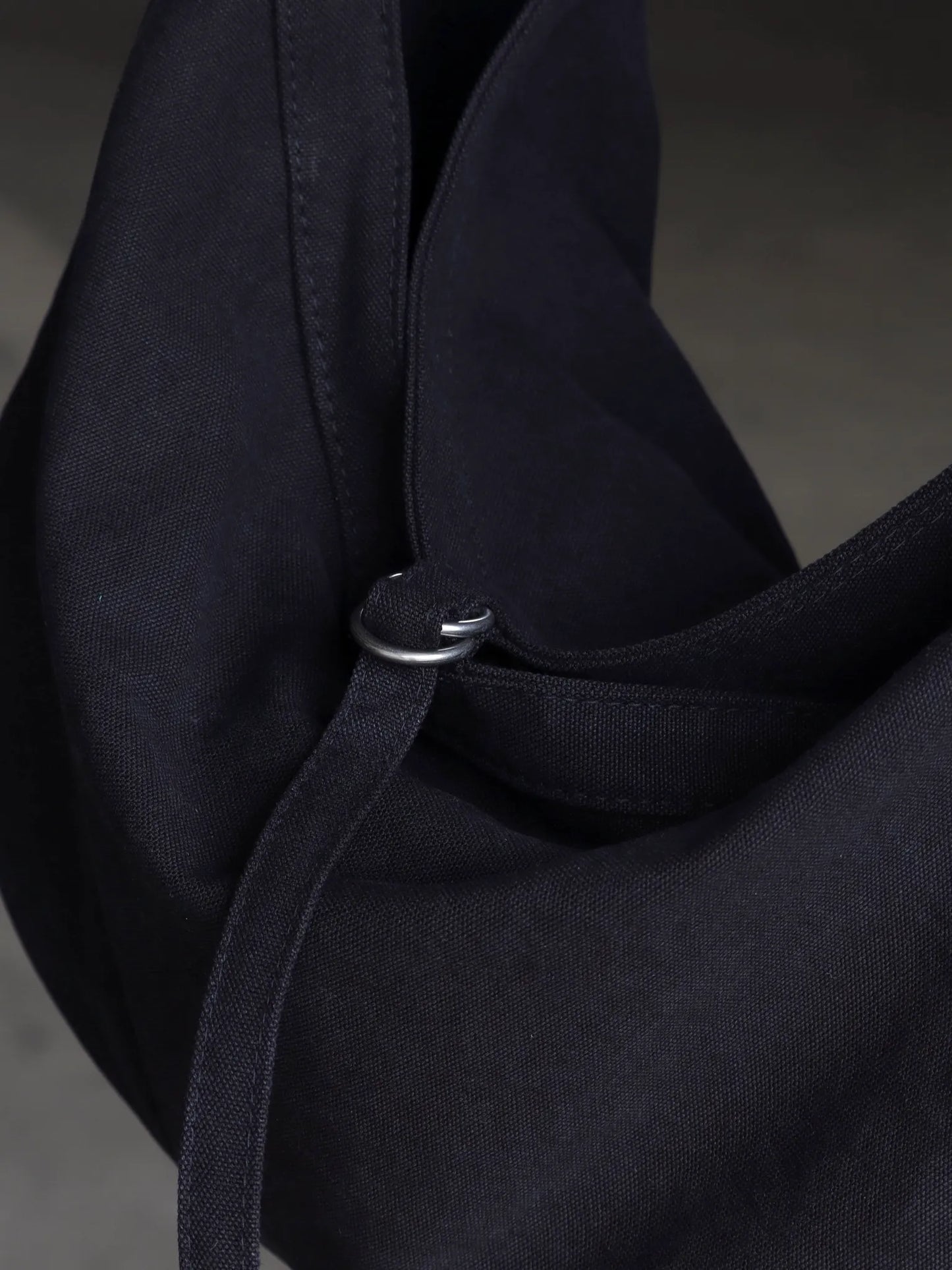TT | NEWSBOY BAG 블랙