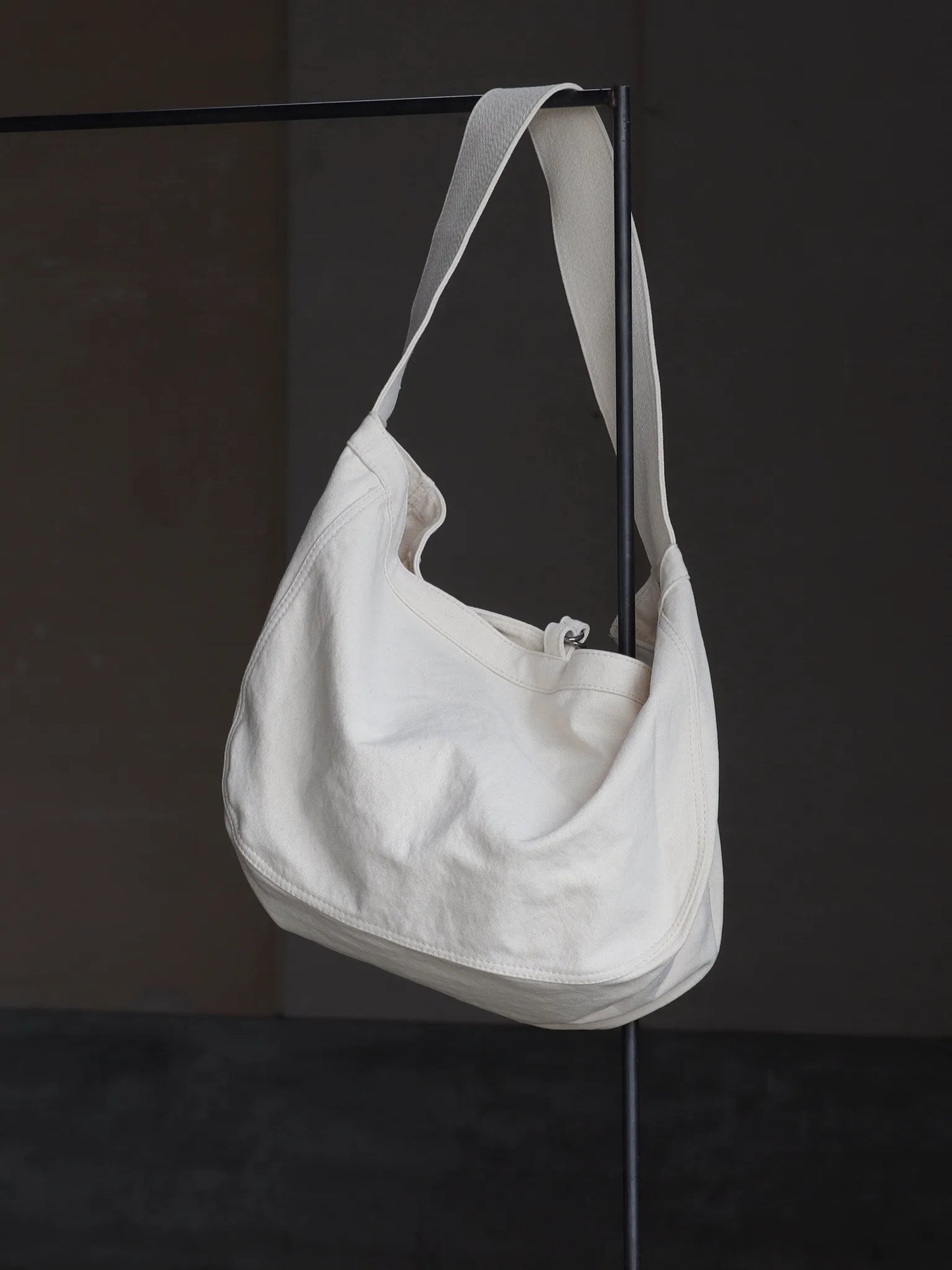 TT | NEWSBOY BAG Ivory
