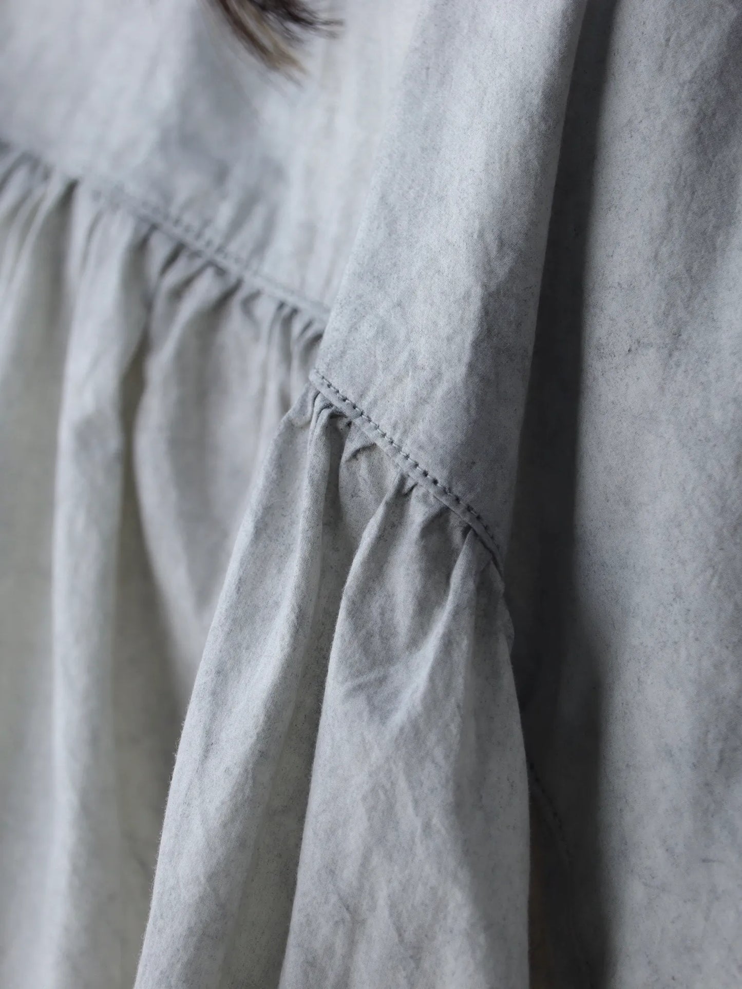 Nomàt | COTTON Gathered Shirt Pearl Grey