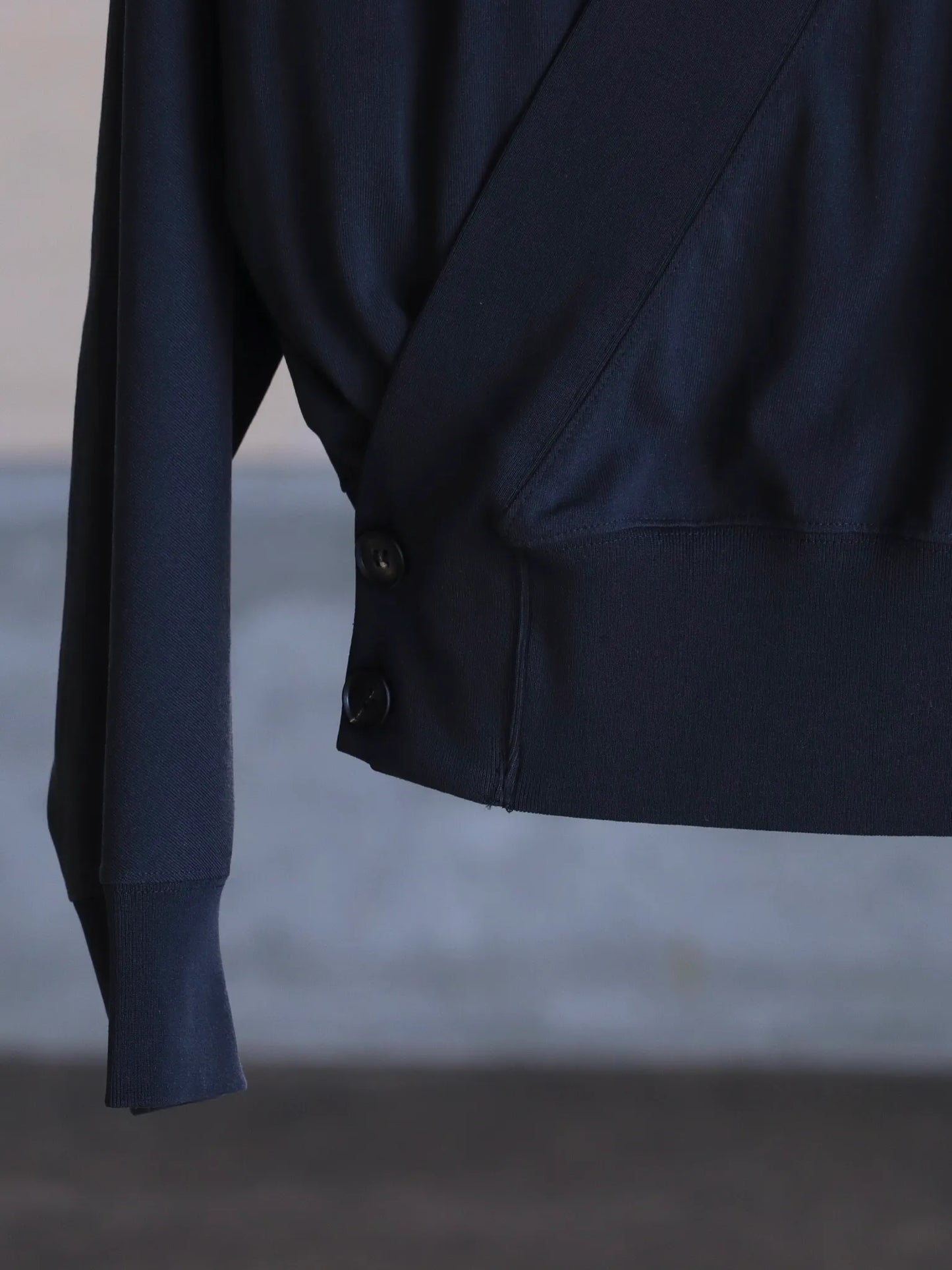 nonnotte-cashecoeur-cardigan-caviar-2