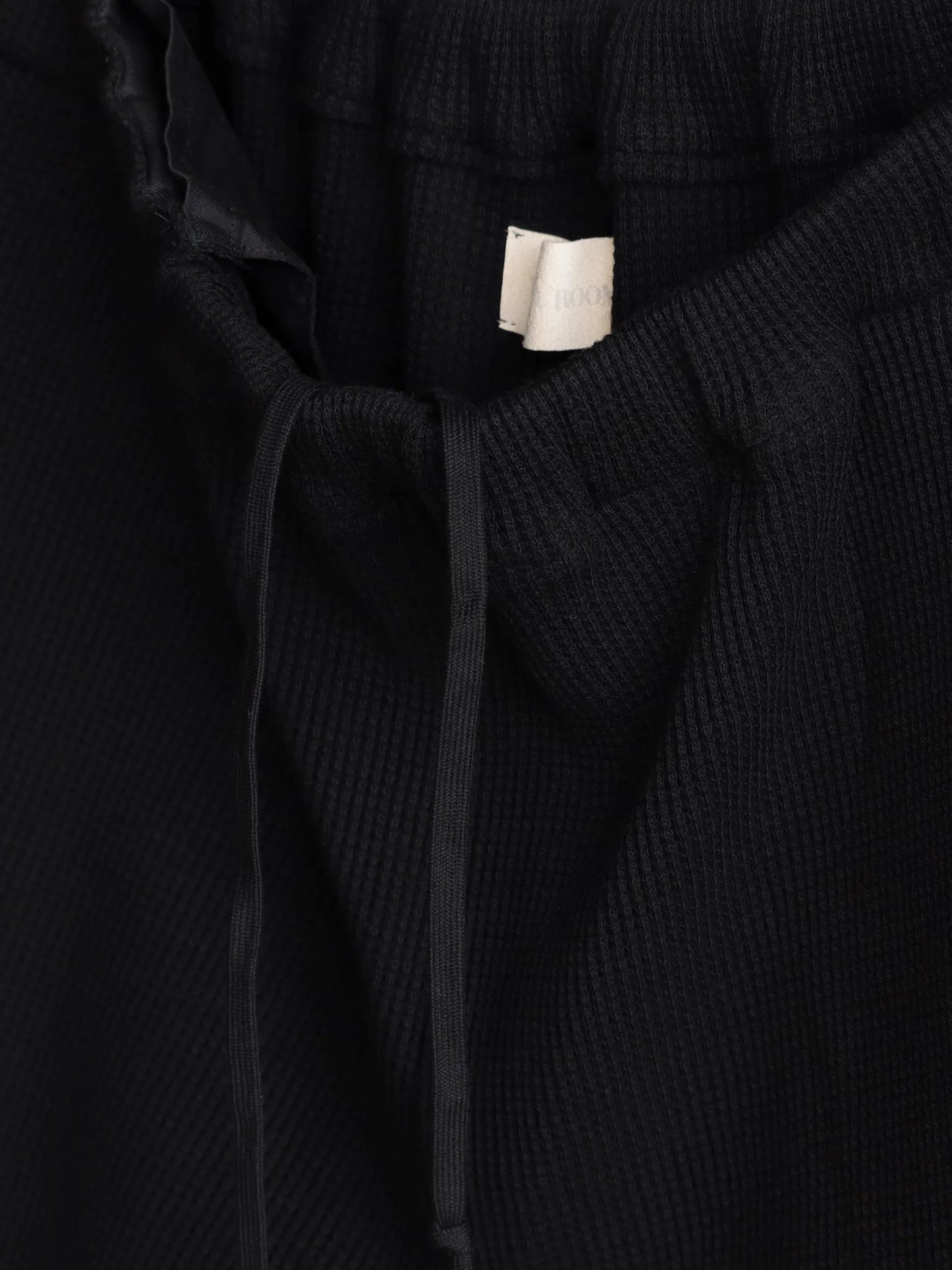 WONDER ROOM | "WAFFLE" waffle slacks black