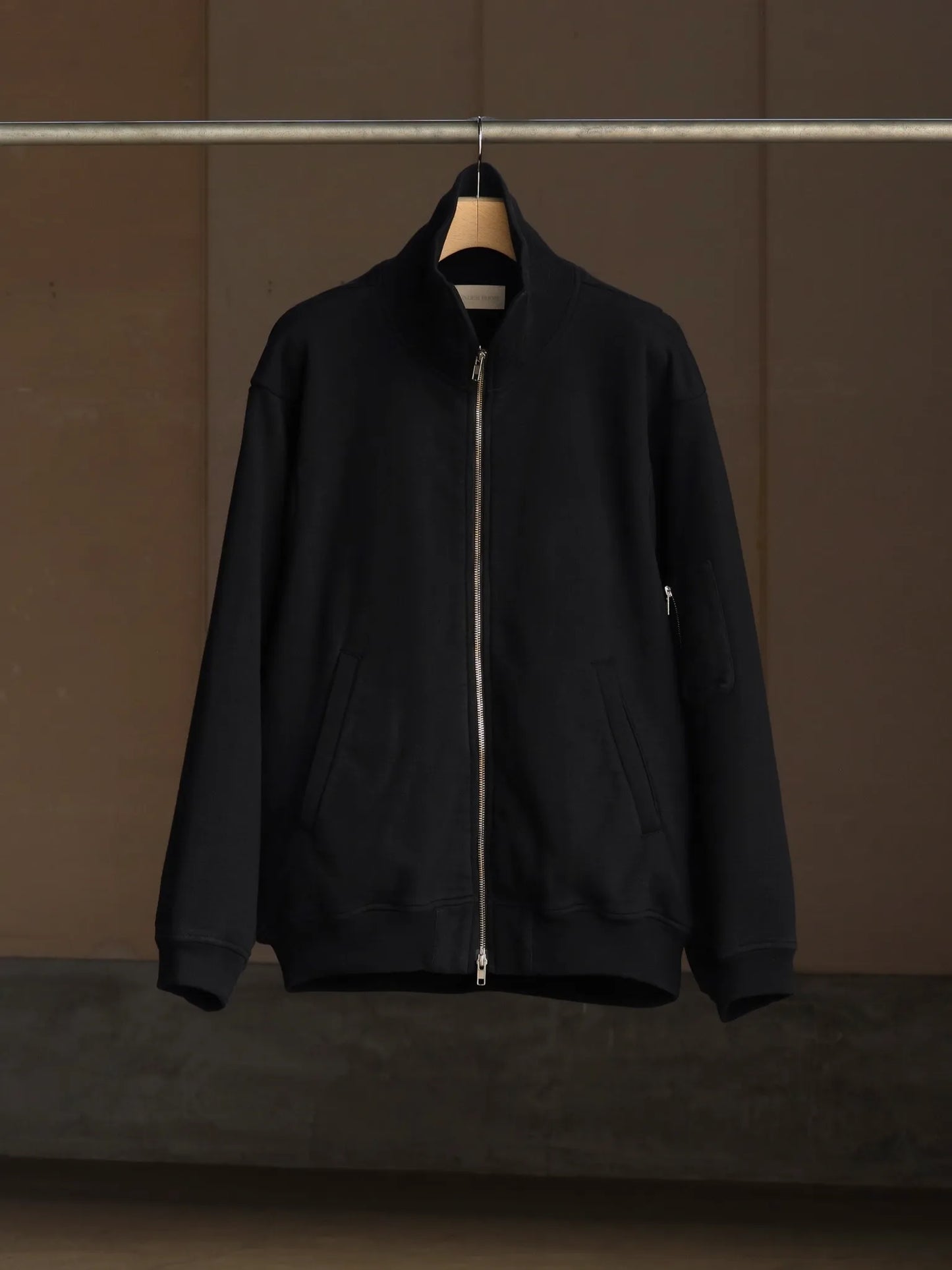WONDER ROOM | "WHALE" flight jacket black