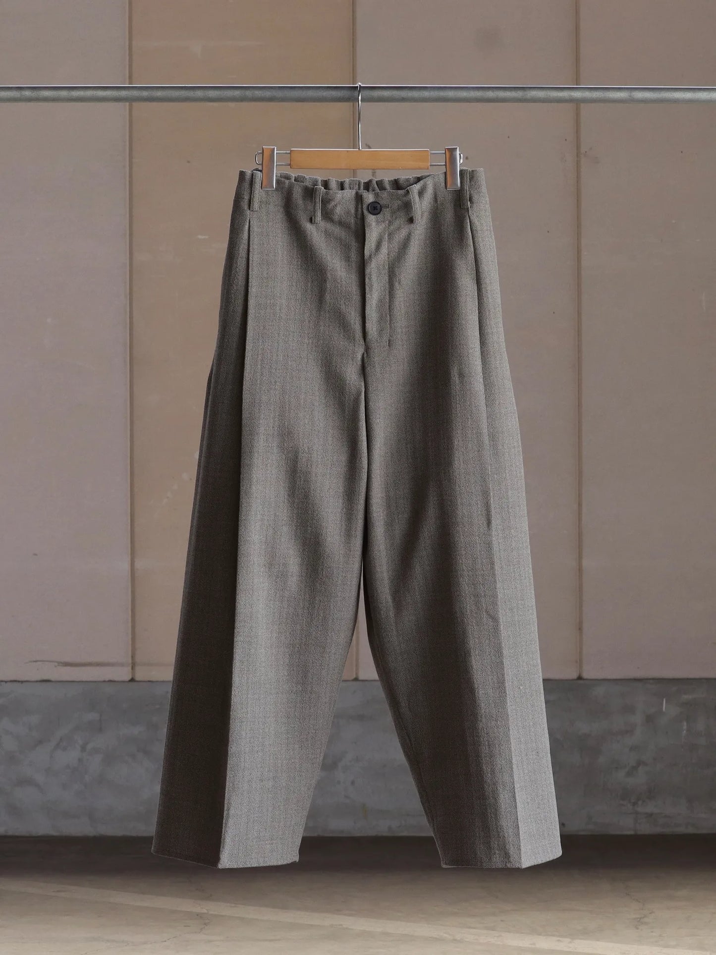 nonnotte | Draping Crotch Box Pleats Trousers Original Geometric Brown Top