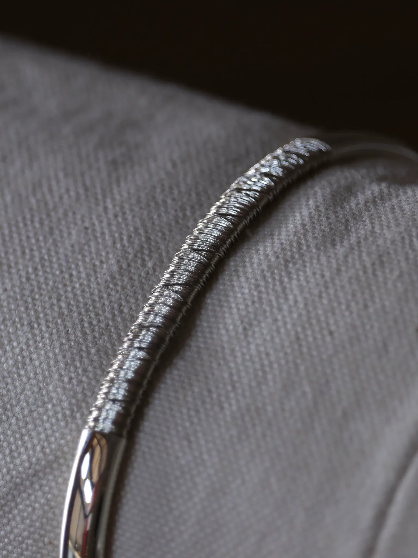 DAN TOMIMATSU | Spool Bangle Wide Fullwind SL925×PT900