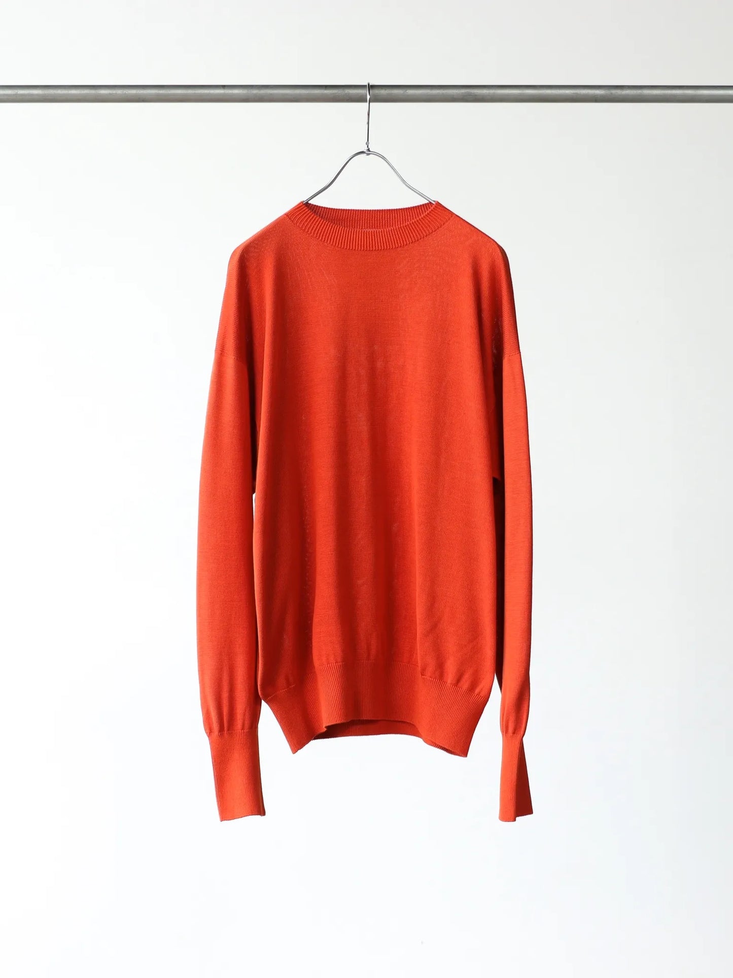Olde H & Daughter | SILK PLAIN STITCH CREW L/S SALSA