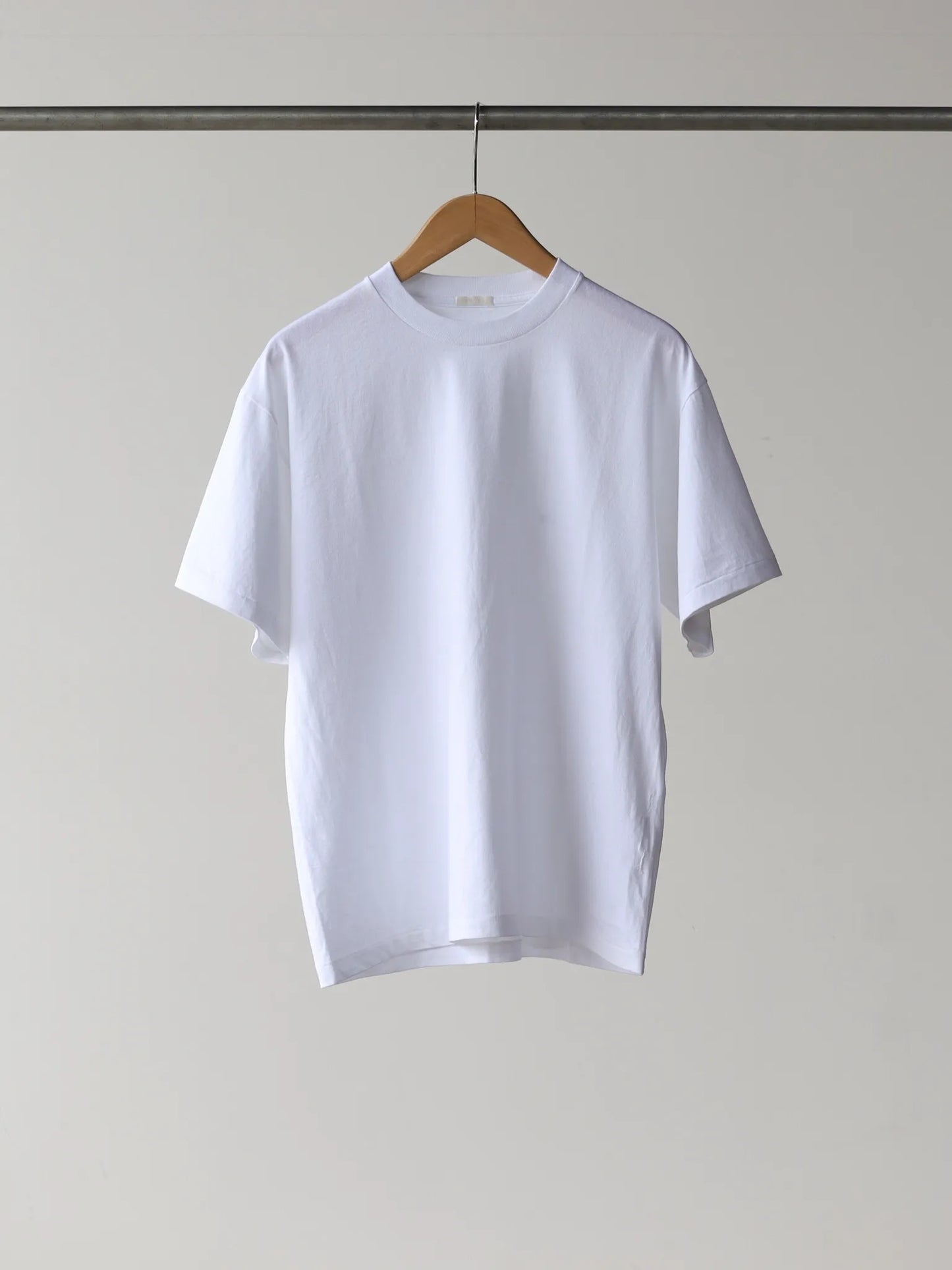 comoli-コットンジャージ-半袖tシャツ-white-1