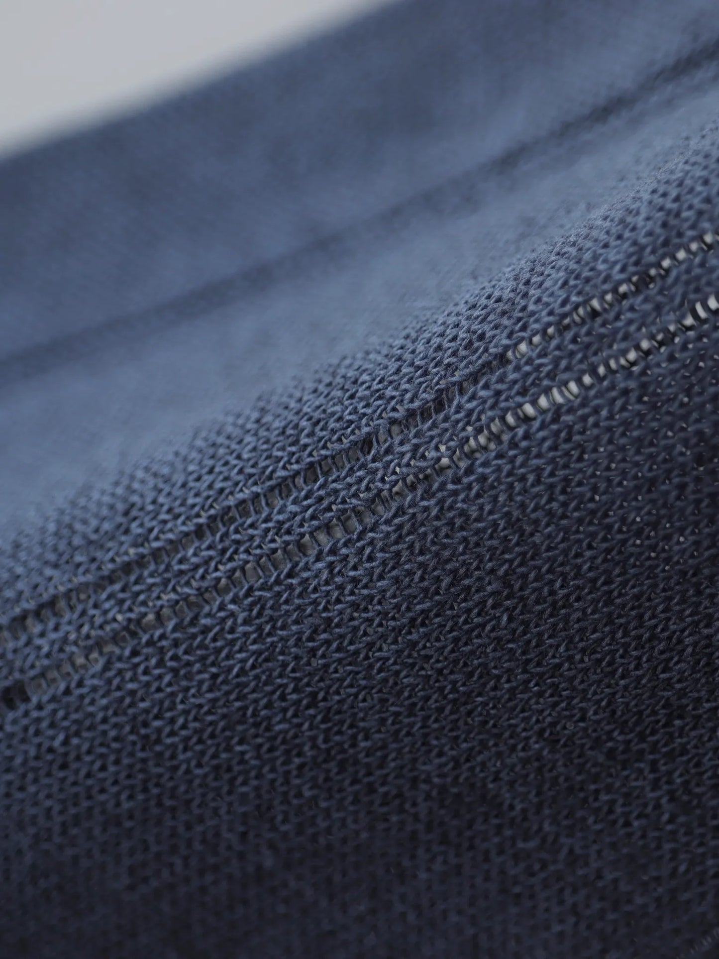 olde-h-daughter-jarijari-silk-shirts-c-d-charcoal-6