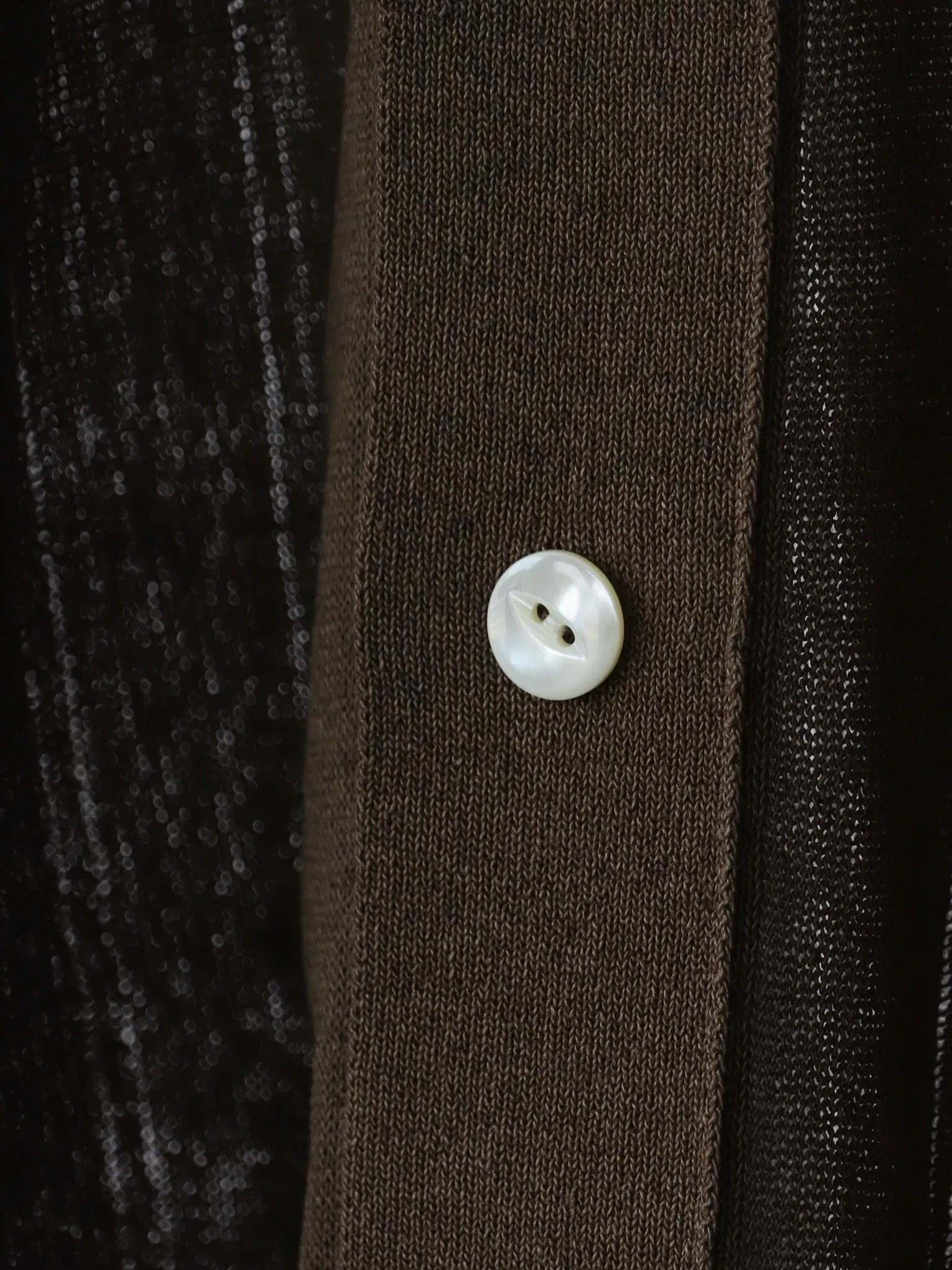 olde-h-daughter-jarijari-silk-shirts-c-d-algae-5