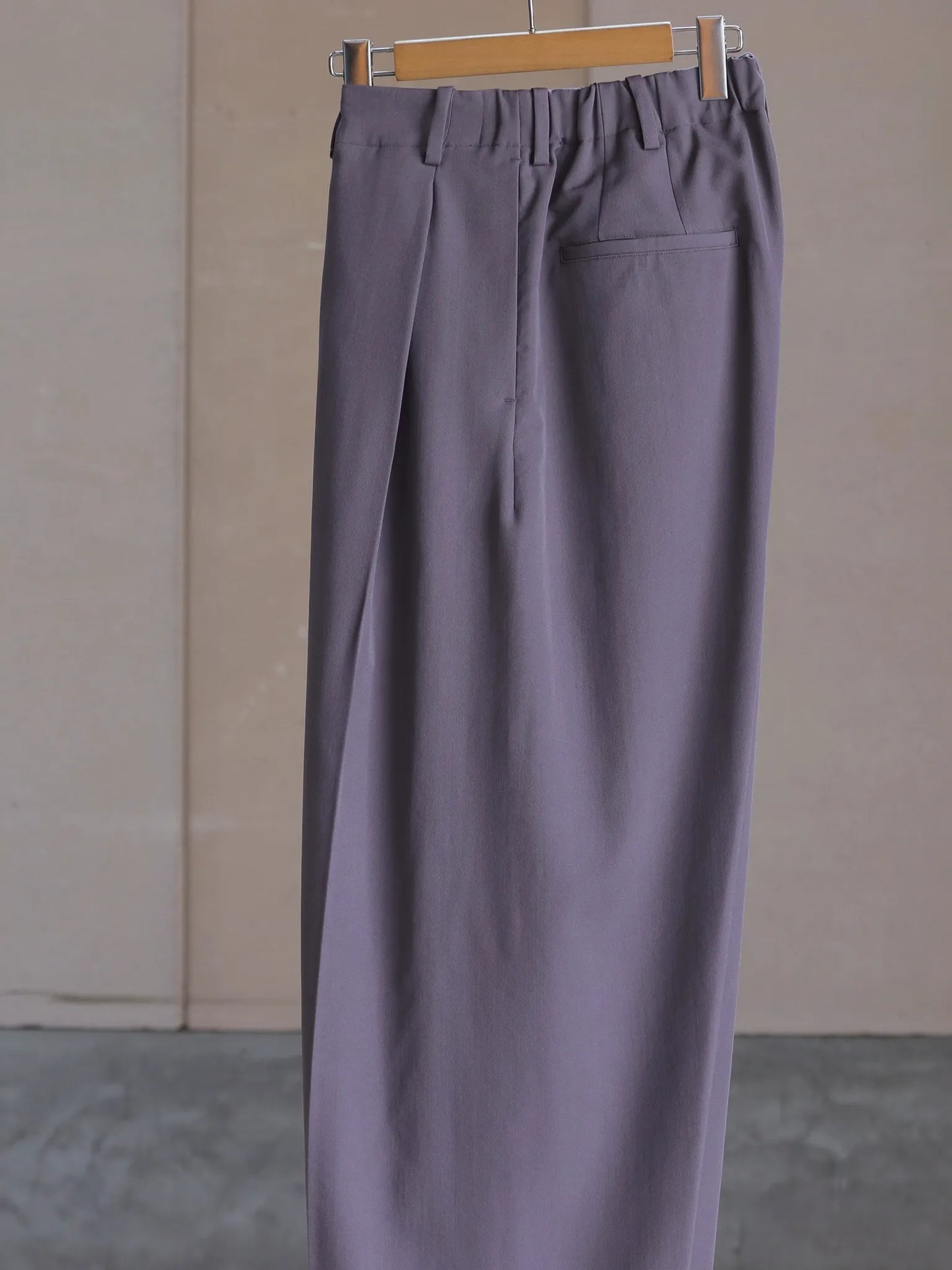nonnotte | Draping Crotch Box Pleats Trousers Shark