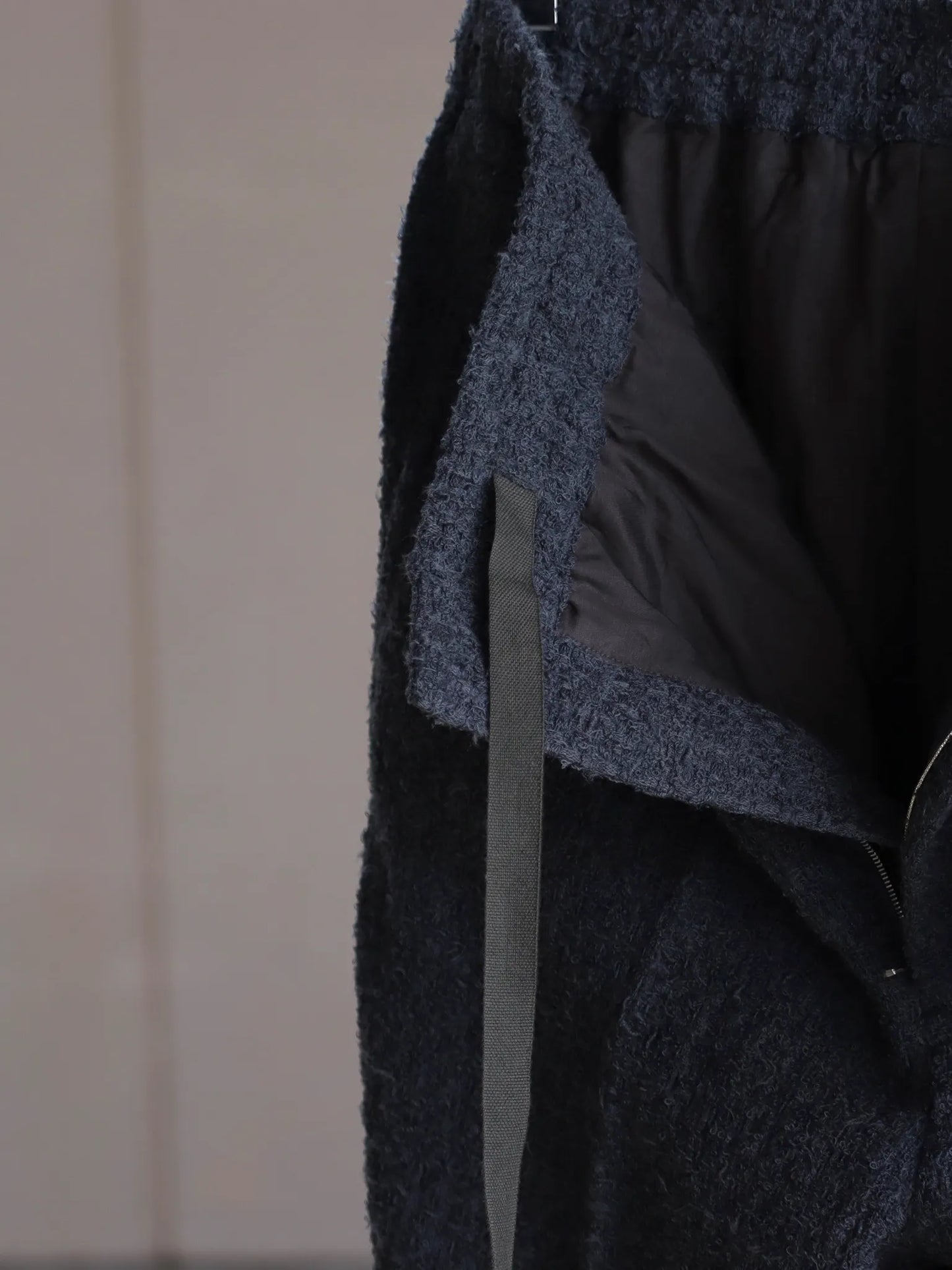 nonnotte | Draping Elastic Buggy Trousers Charcoal Top