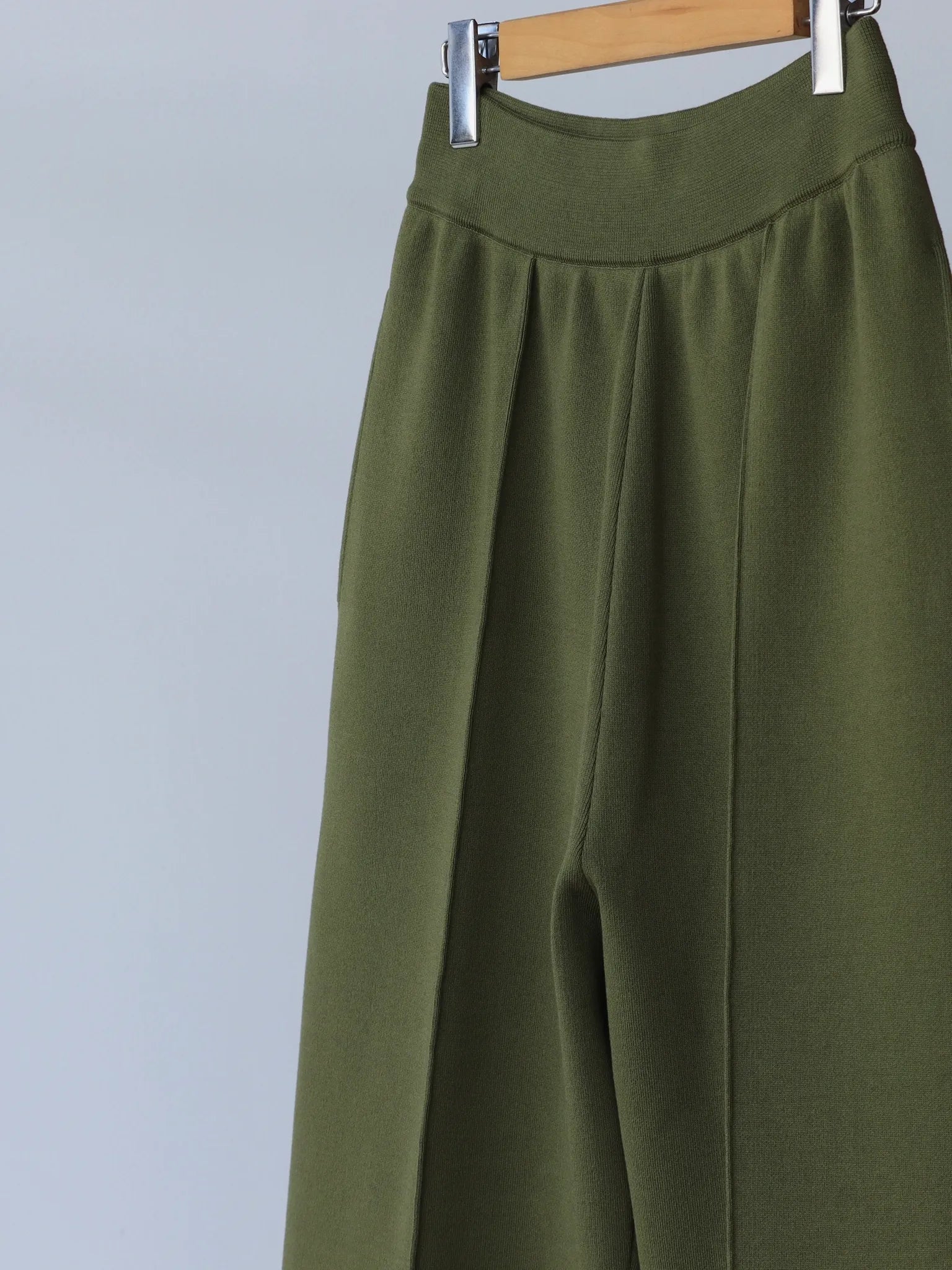 olde-h-daughter-knit-track-pt-moss-2