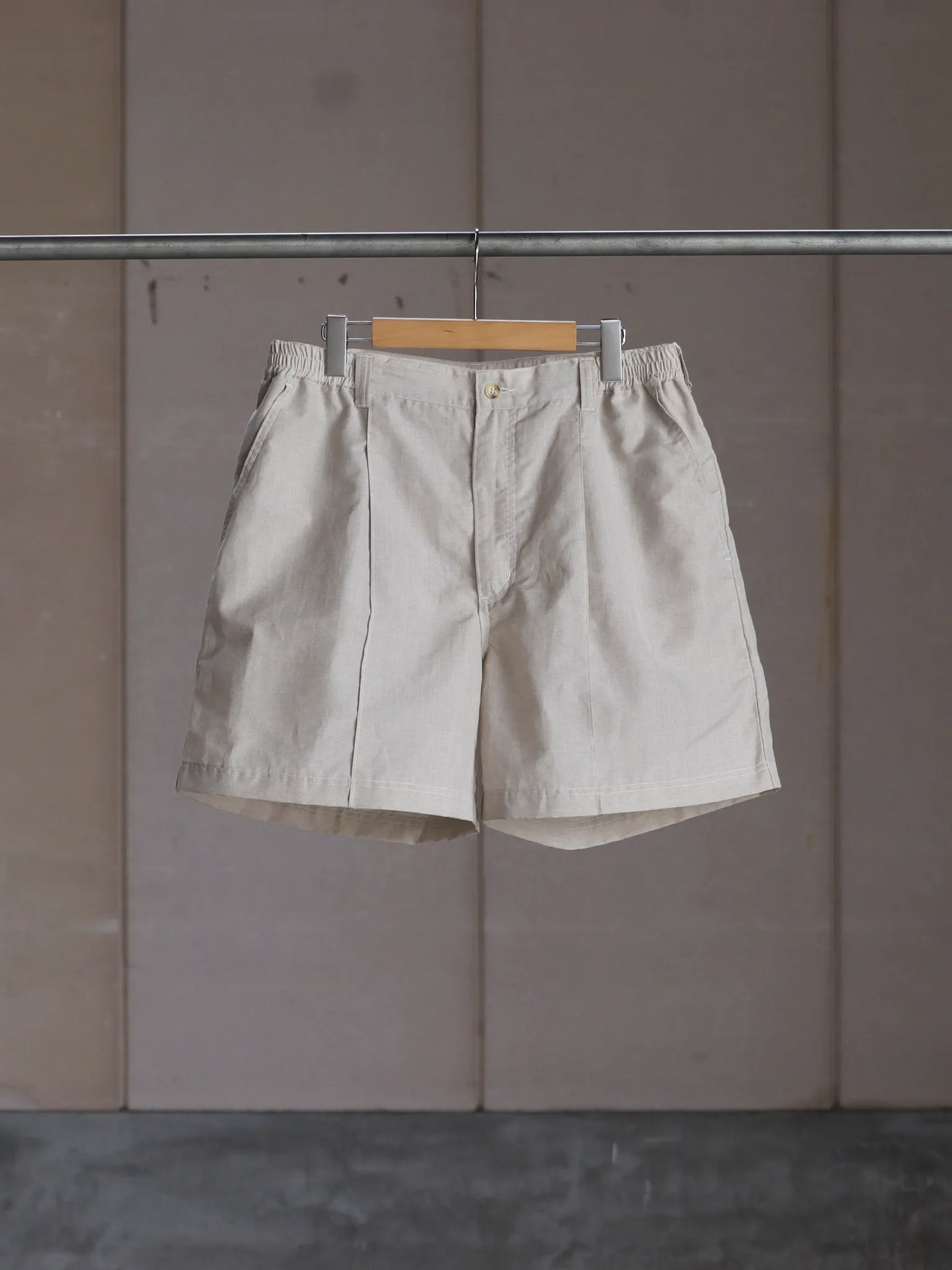 ye-olde-and-new-man-randonneur03-chinos-short-ecru-1