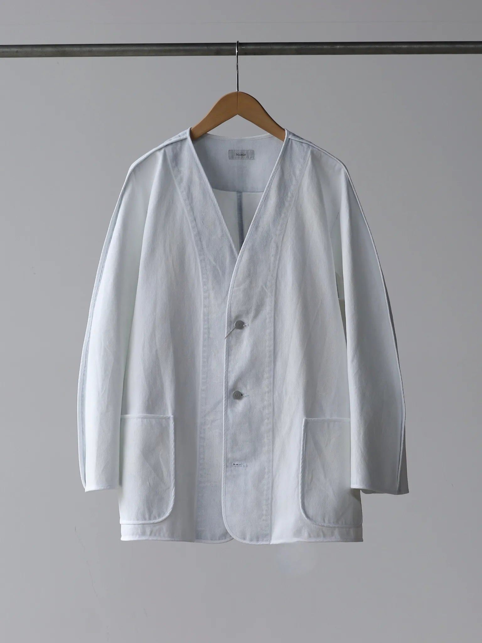 nomat-circle-jaclet-paint-extreme-bleach-snow-white-1