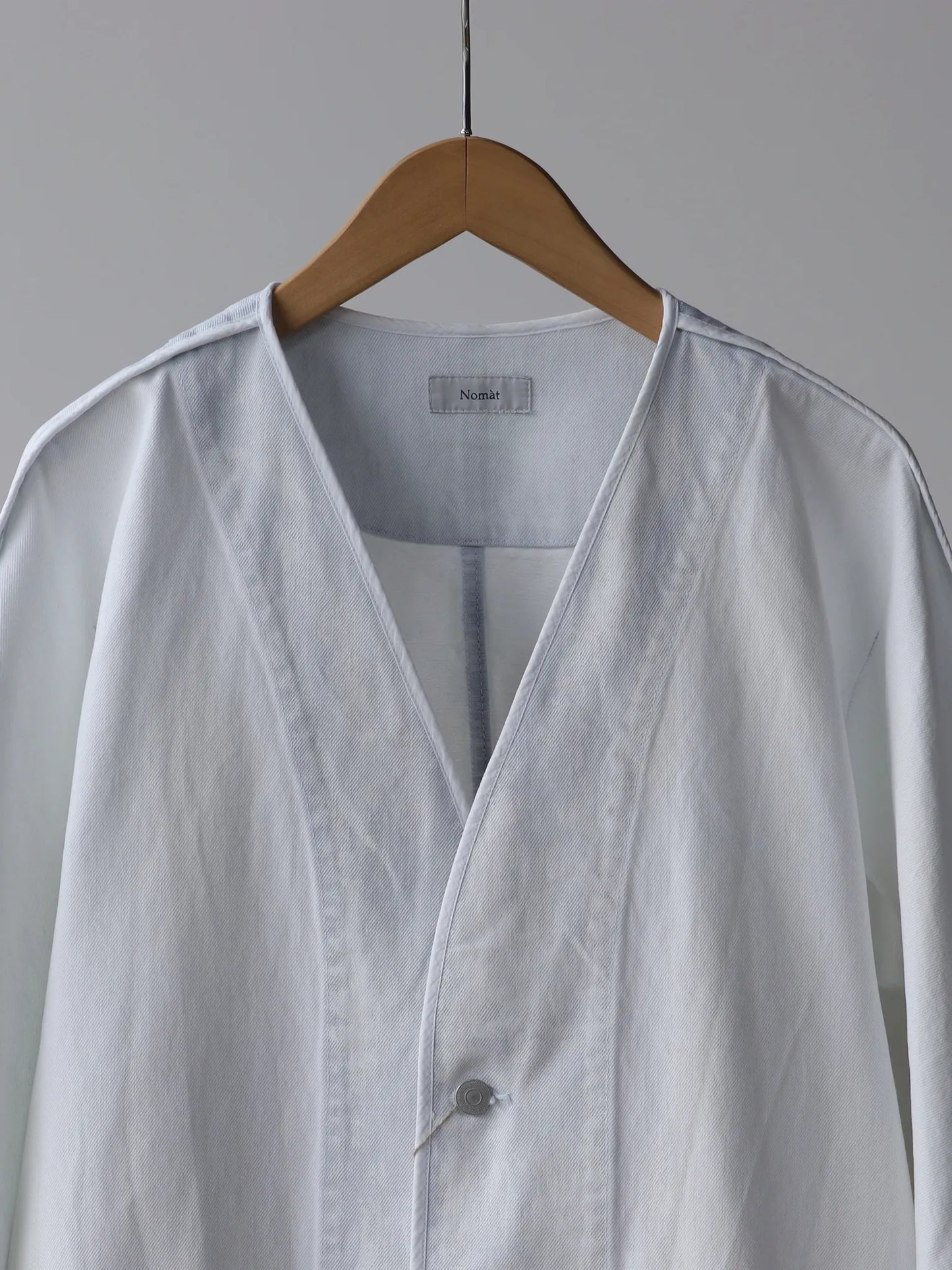 nomat-circle-jaclet-paint-extreme-bleach-snow-white-2