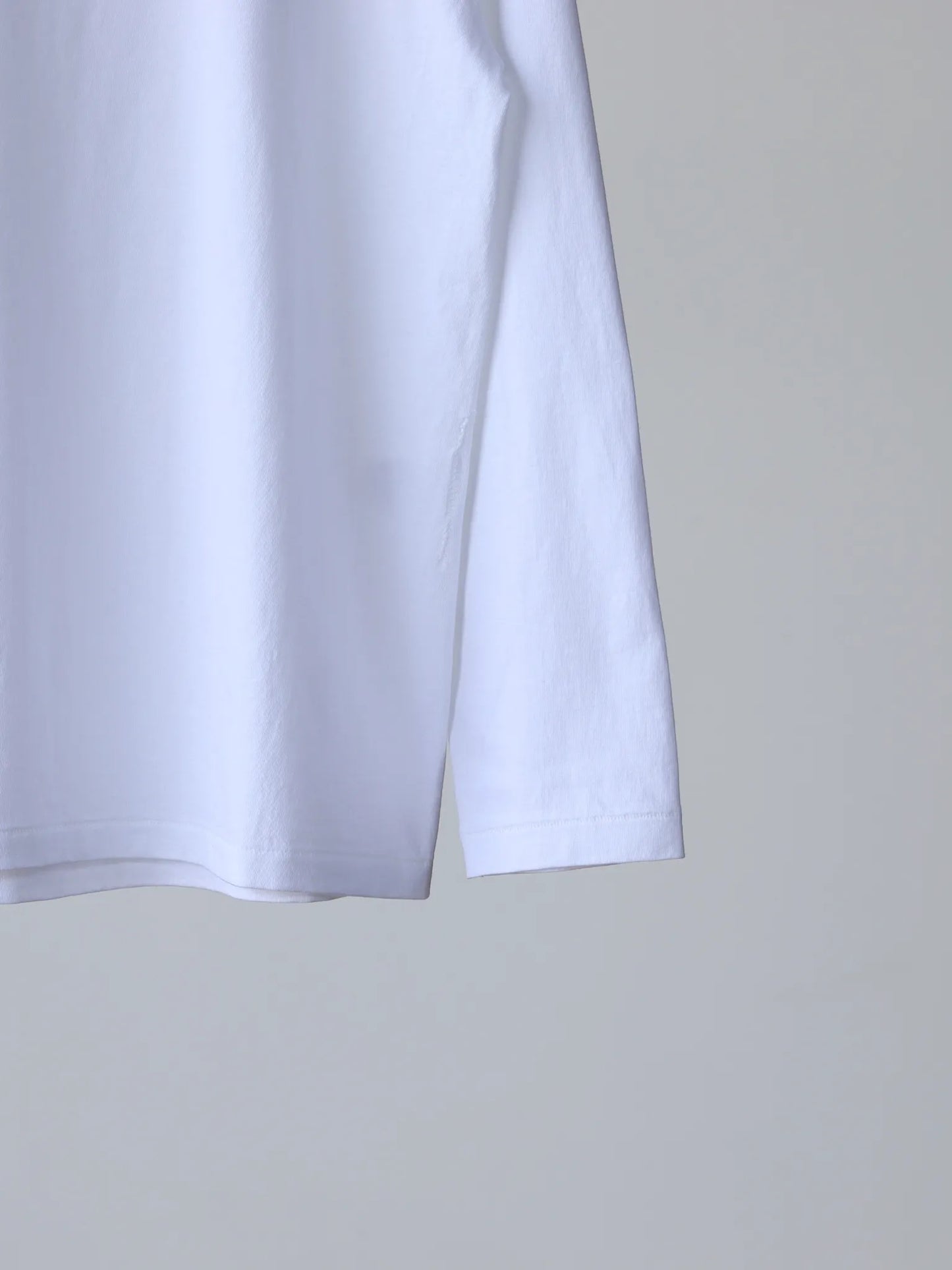 comoli-コットンジャージ-ボートネック-white-4