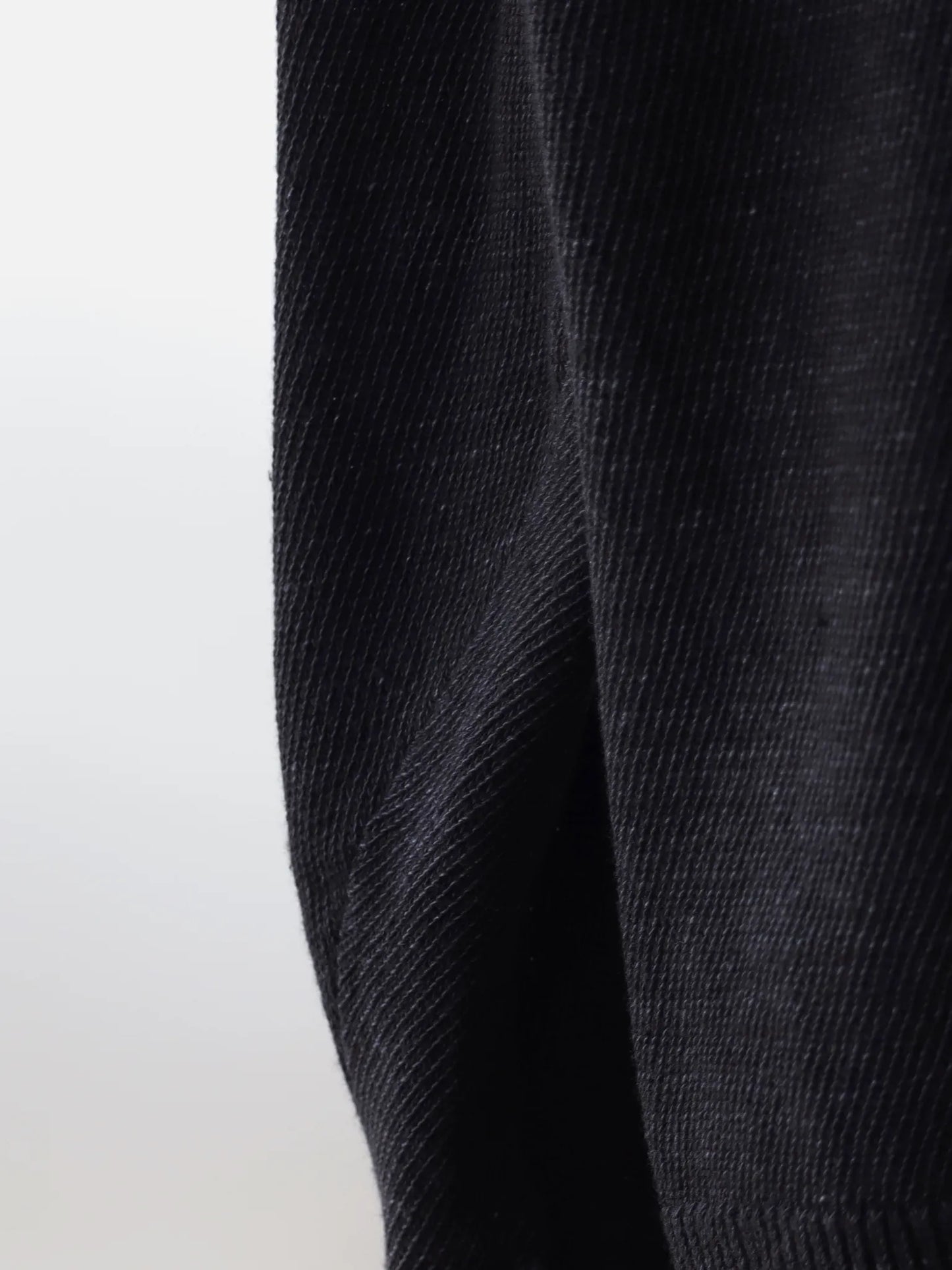 comoli-7g-クルーネックニット-black-4