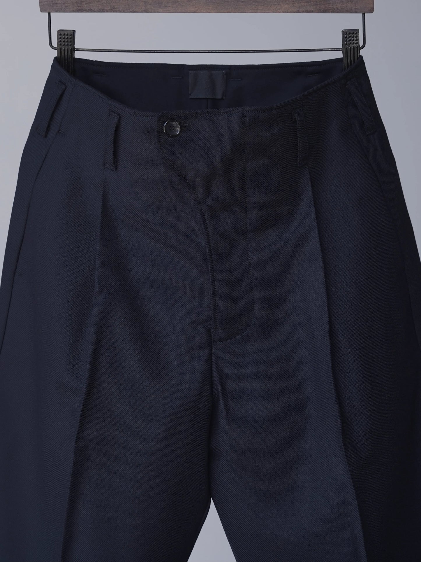 山内 | ヘビーウールツイル・サイドシームレスパンツ dark navy