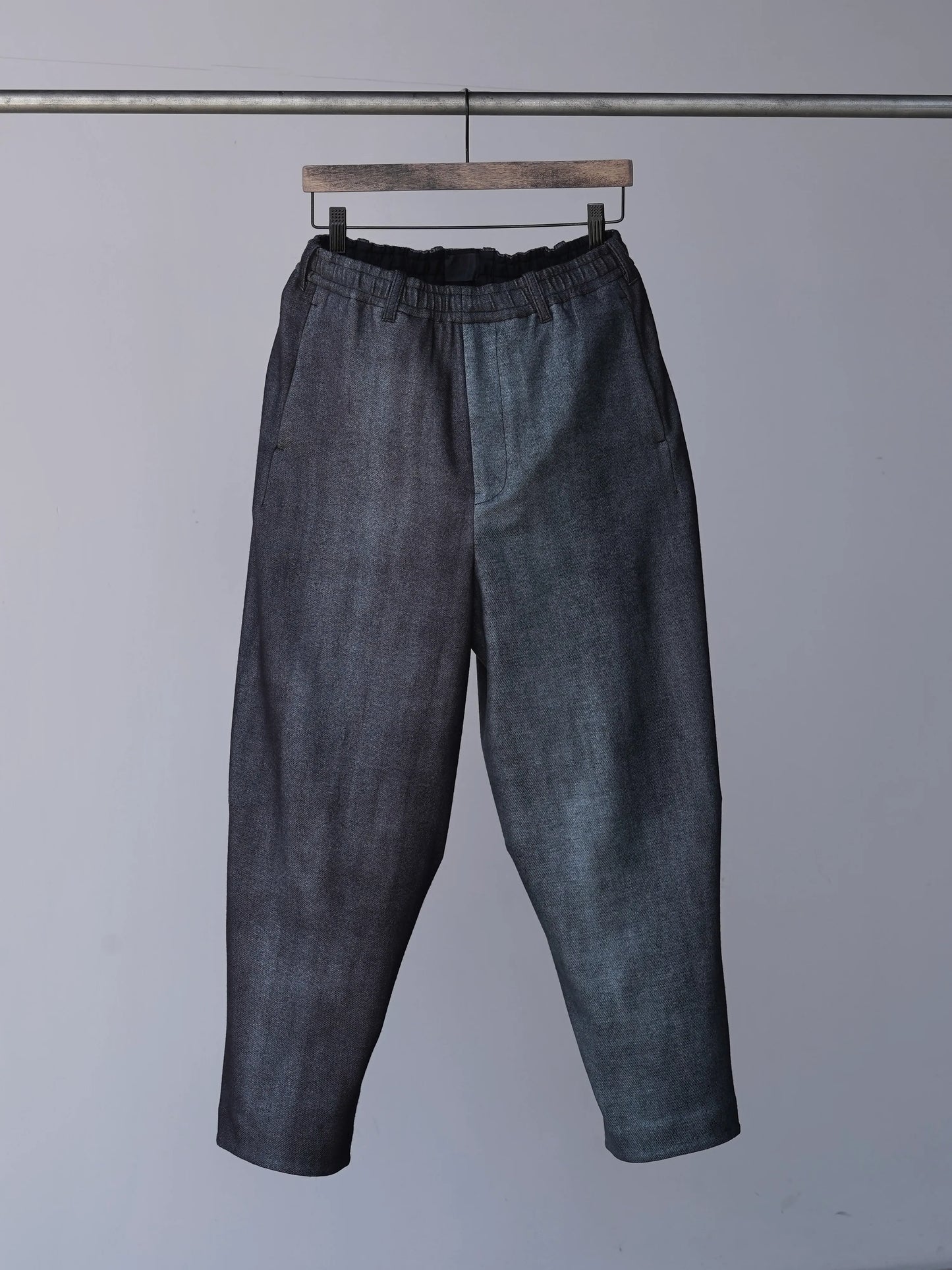 山内 | アーバン染め・ワンカットイージーパンツ urban black