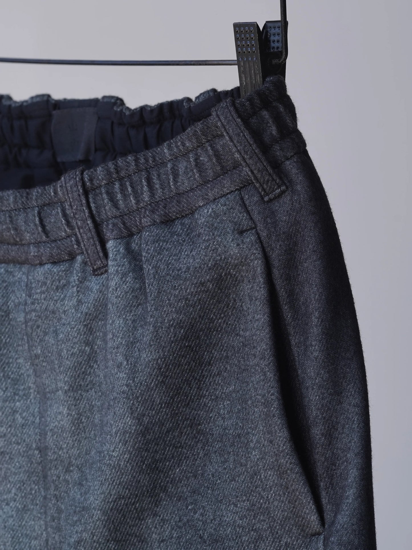 山内 | アーバン染め・ワンカットイージーパンツ urban black