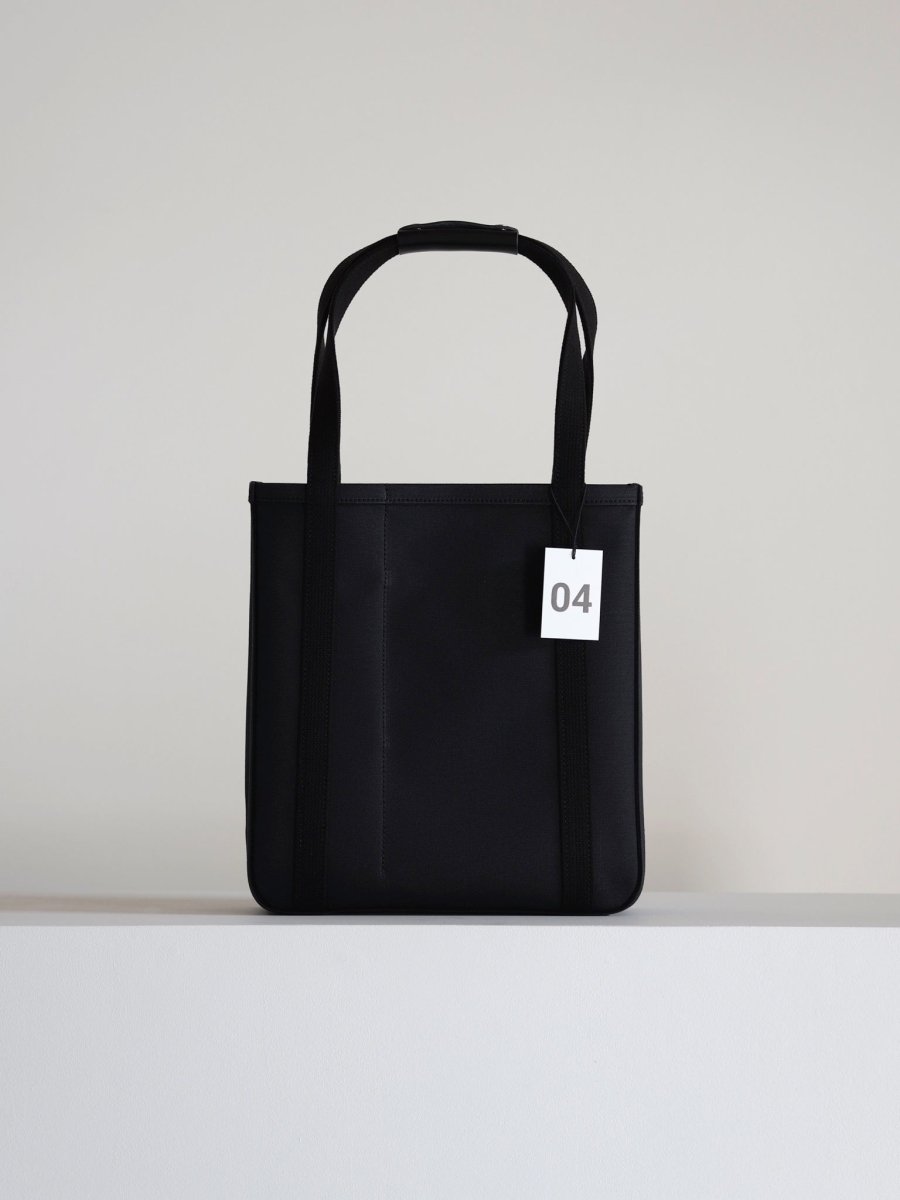 chacoli-frame-tote-04-black-1