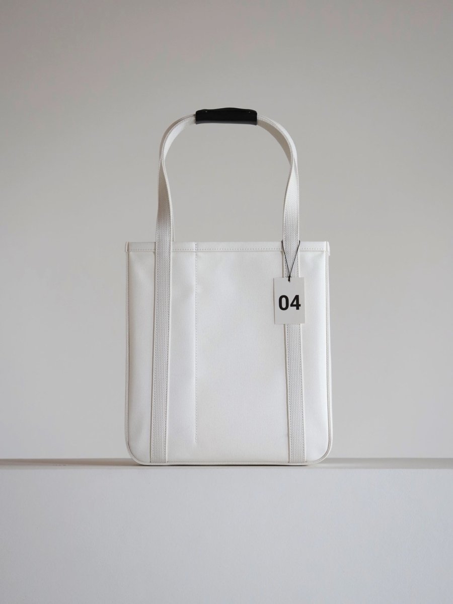 chacoli-frame-tote-04-white-1