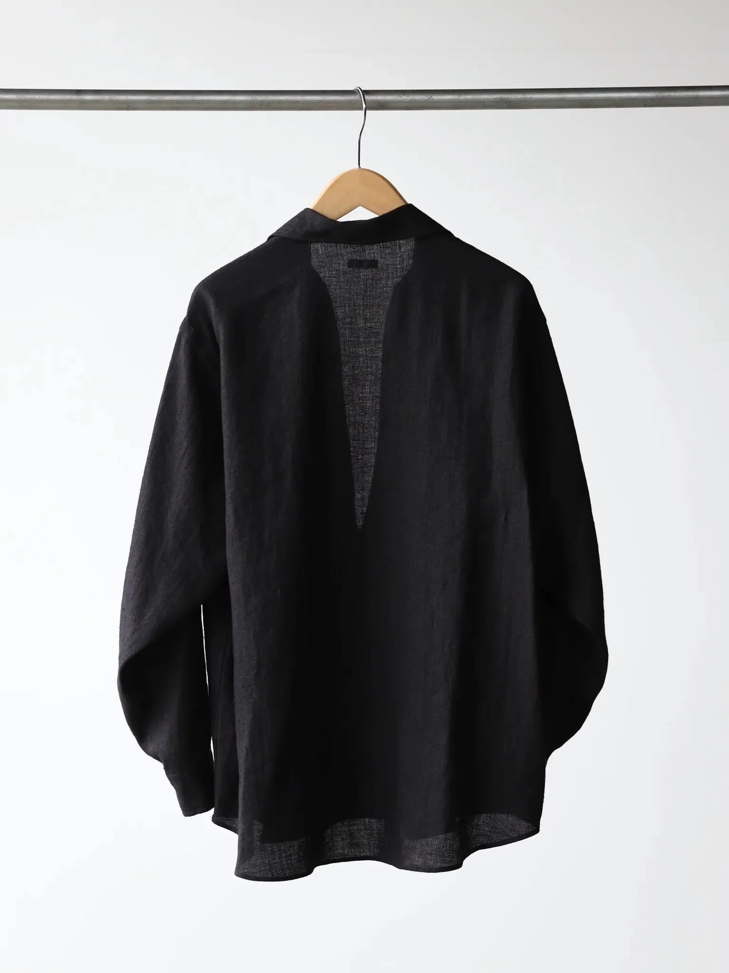 comoli-canapa-pullover-shirt-black-2