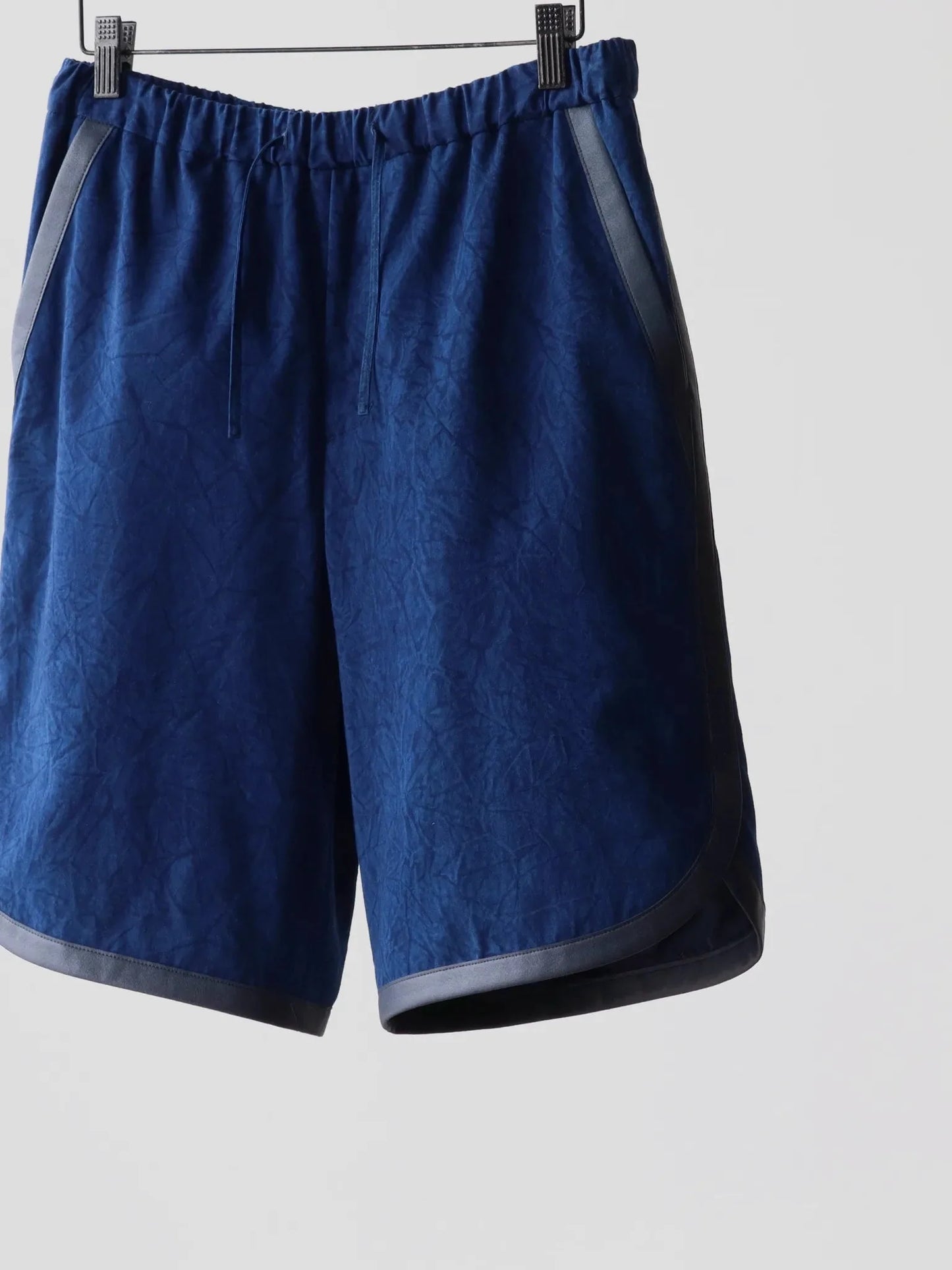 nobuyuki-matsui-piping-shorts-navy-3