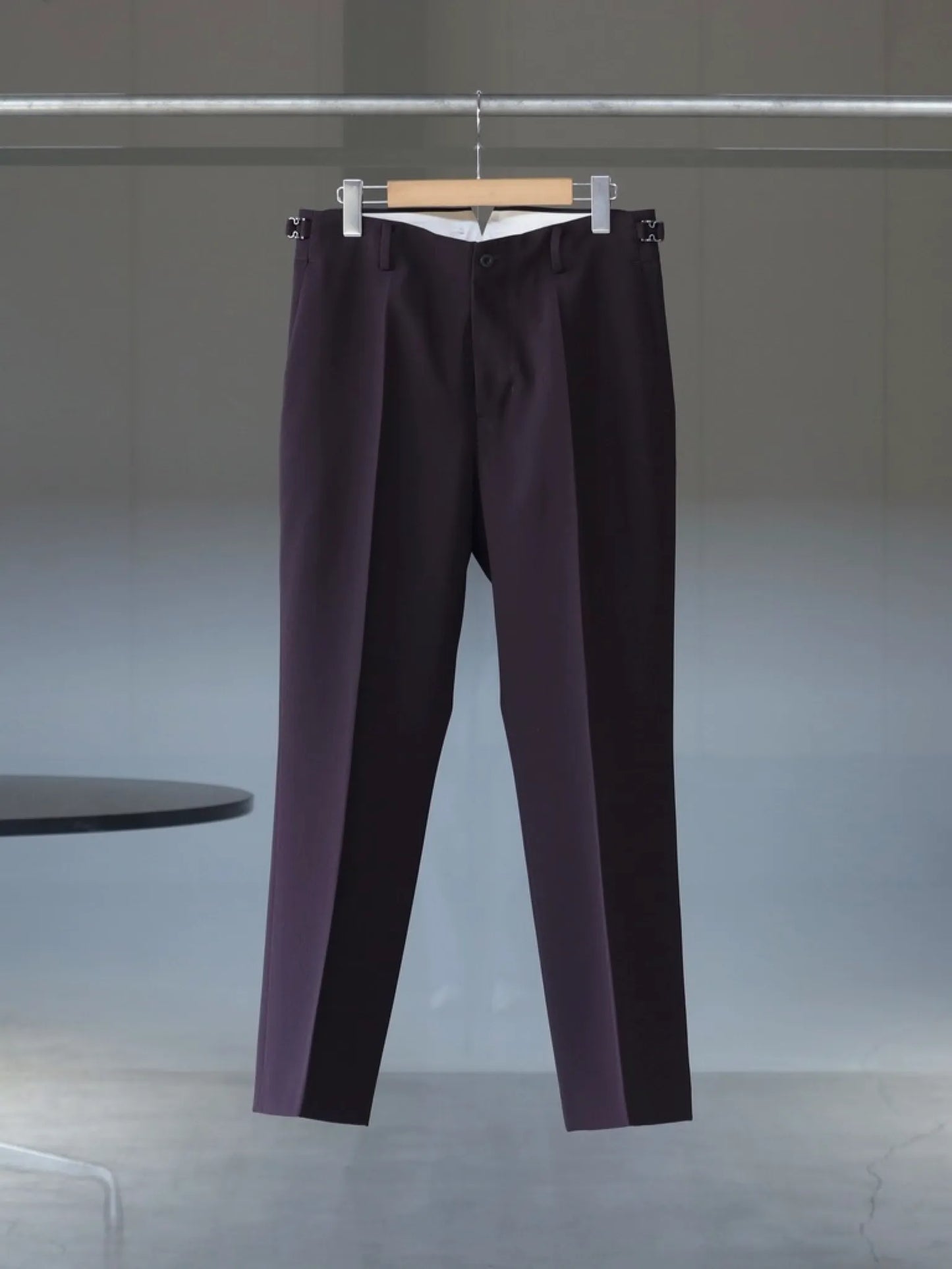 IRENISA | SEMI FLARE TROUSERS BURGUNDY