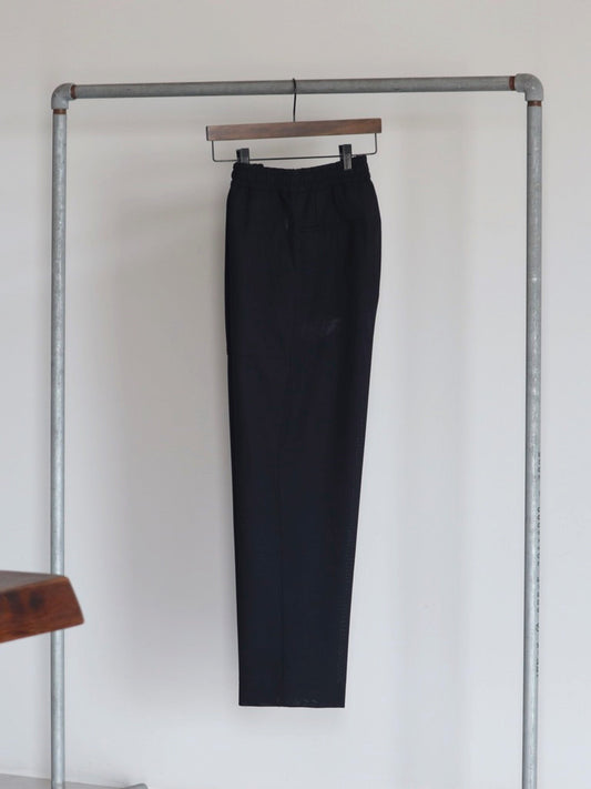 yamauchi-wool-mesh-cloth-wide-silhouette-pyjamas-pants-dark-navy-1